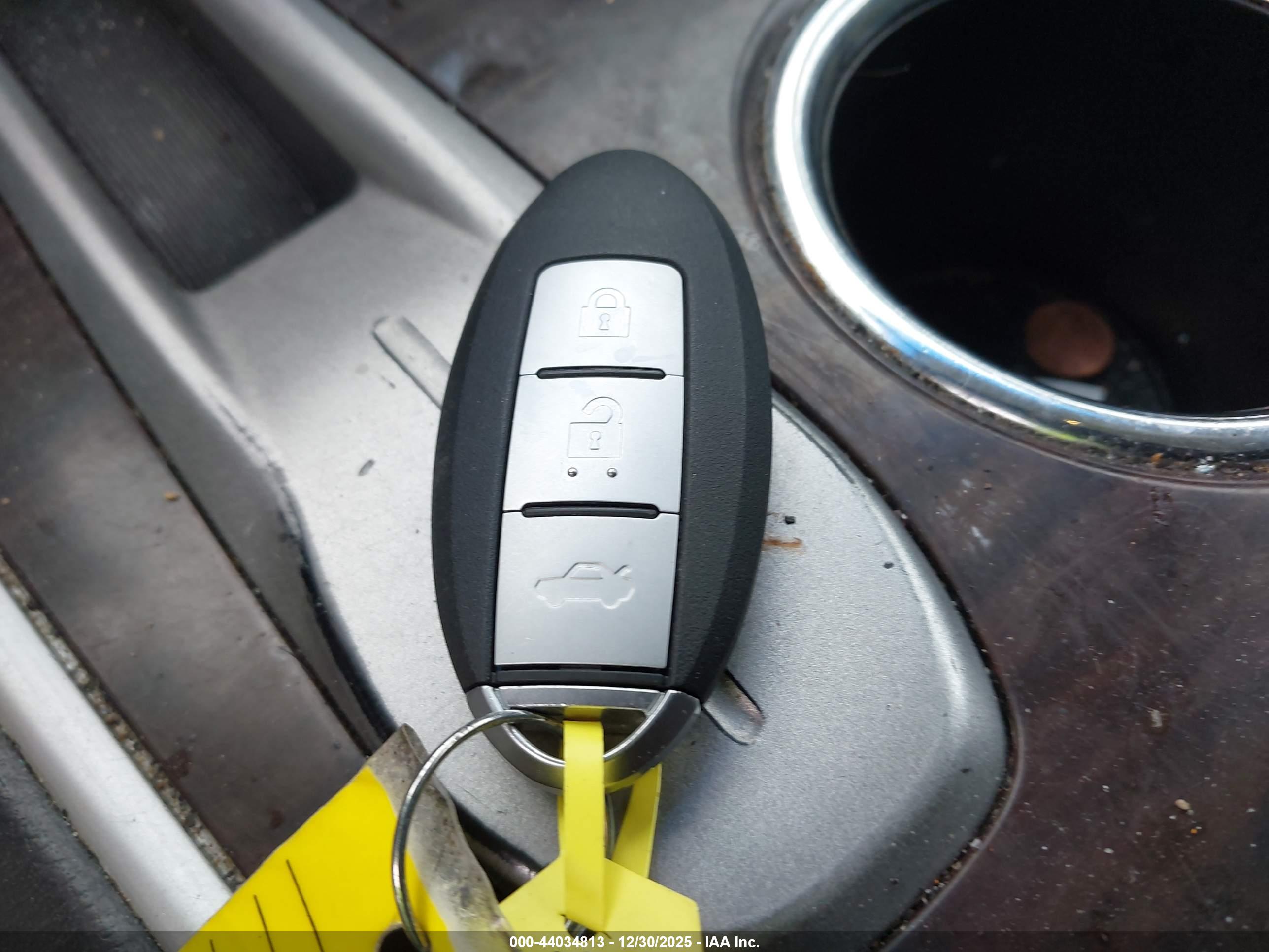 NISSAN PATHFINDER image 11