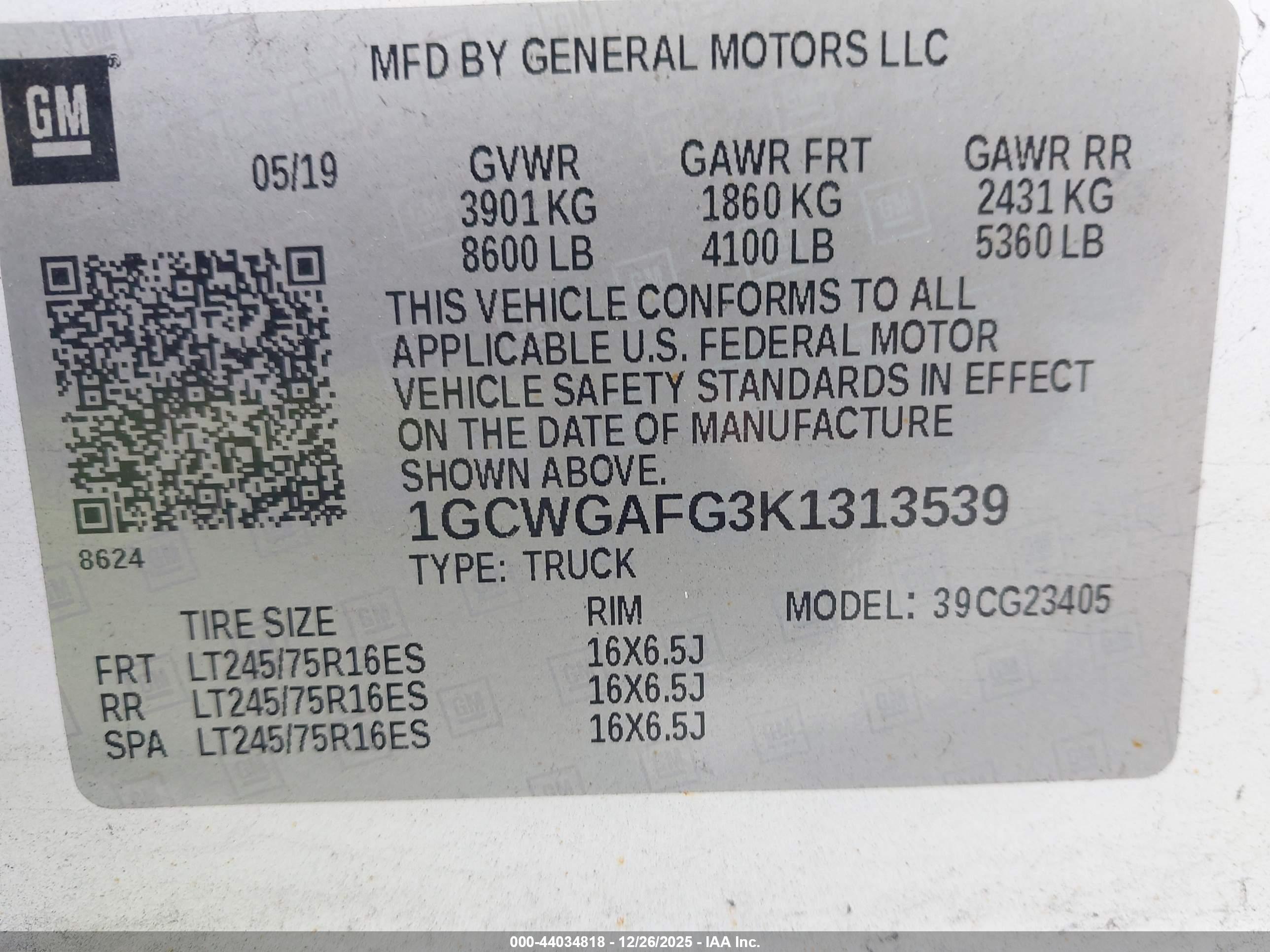 CHEVROLET EXPRESS image 9