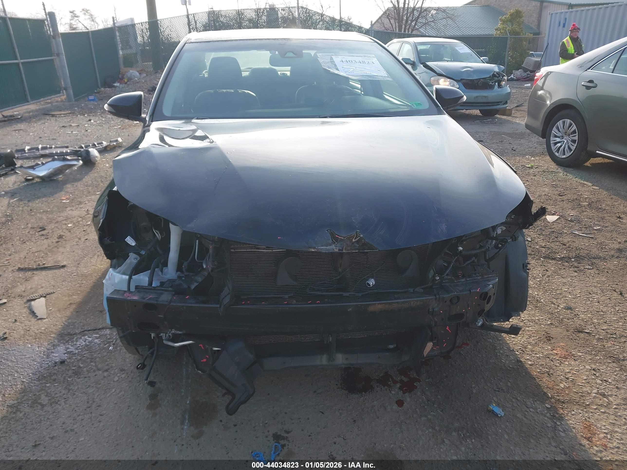 TOYOTA AVALON image 6