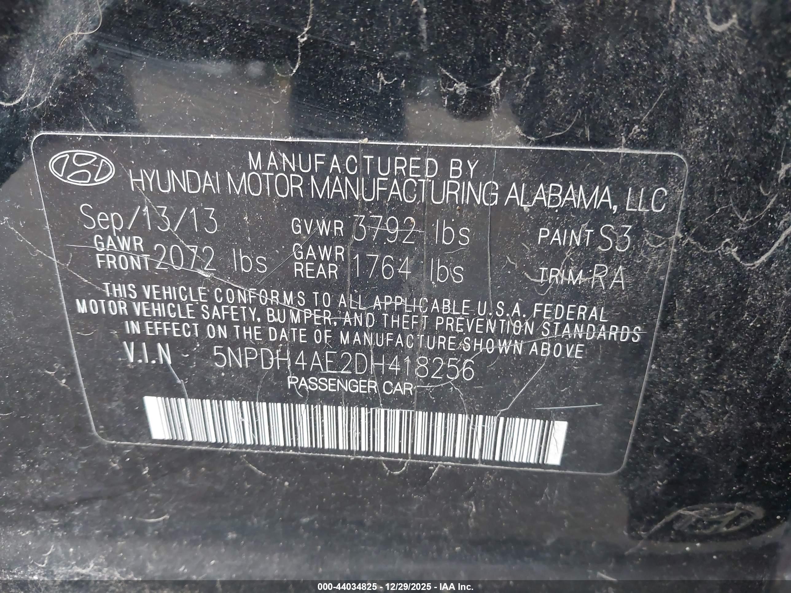 HYUNDAI ELANTRA image 9