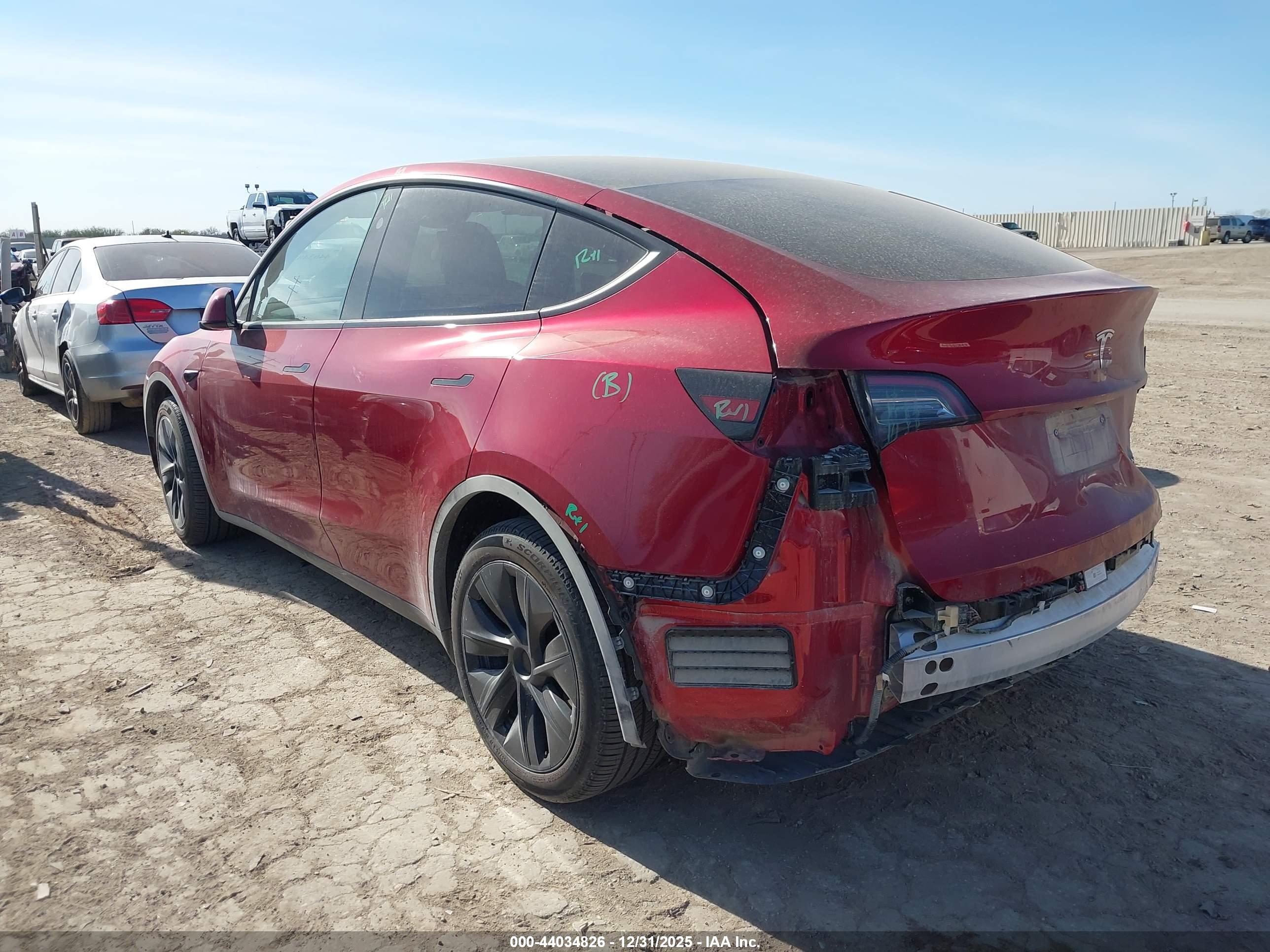 TESLA MODEL image 3