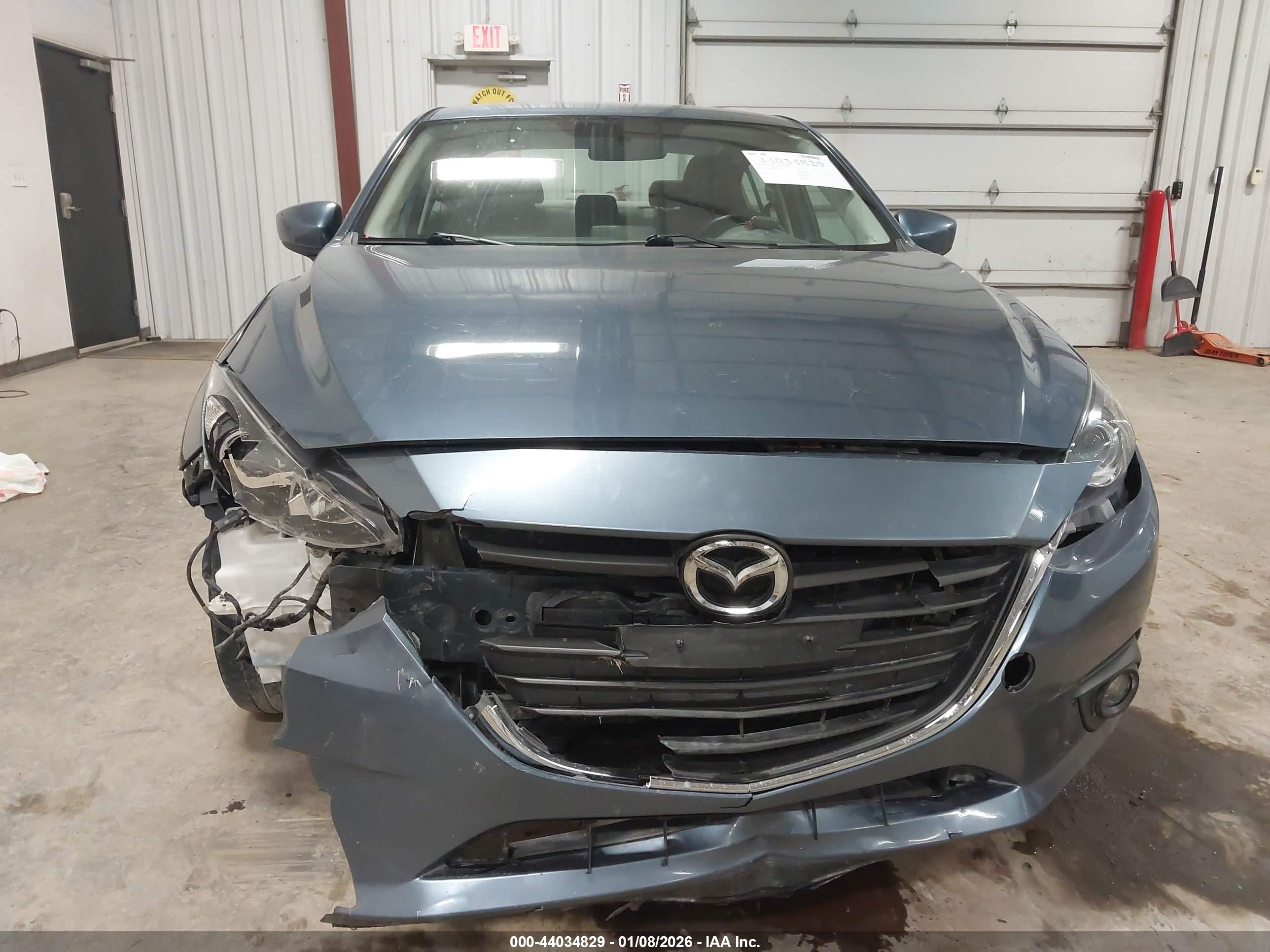 MAZDA MAZDA3 image 6