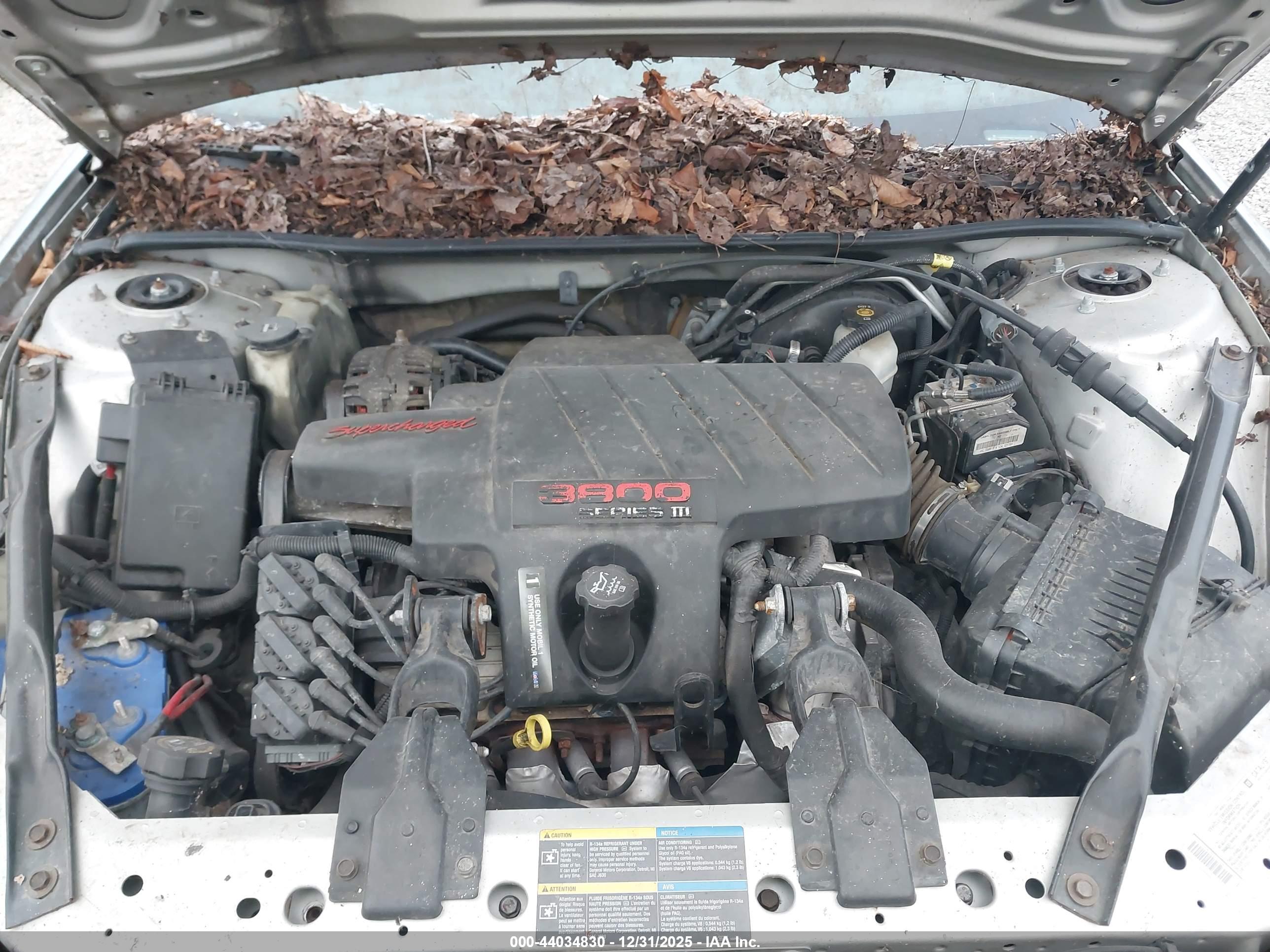PONTIAC GRAND image 6
