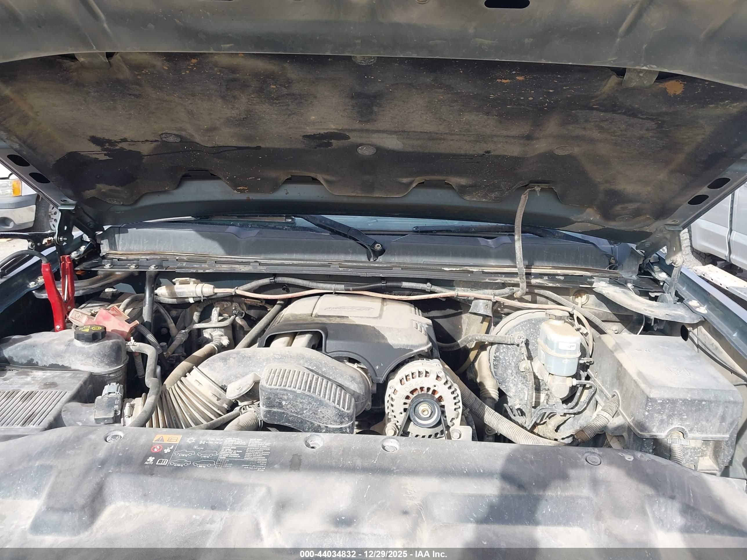 CHEVROLET SILVERADO image 10
