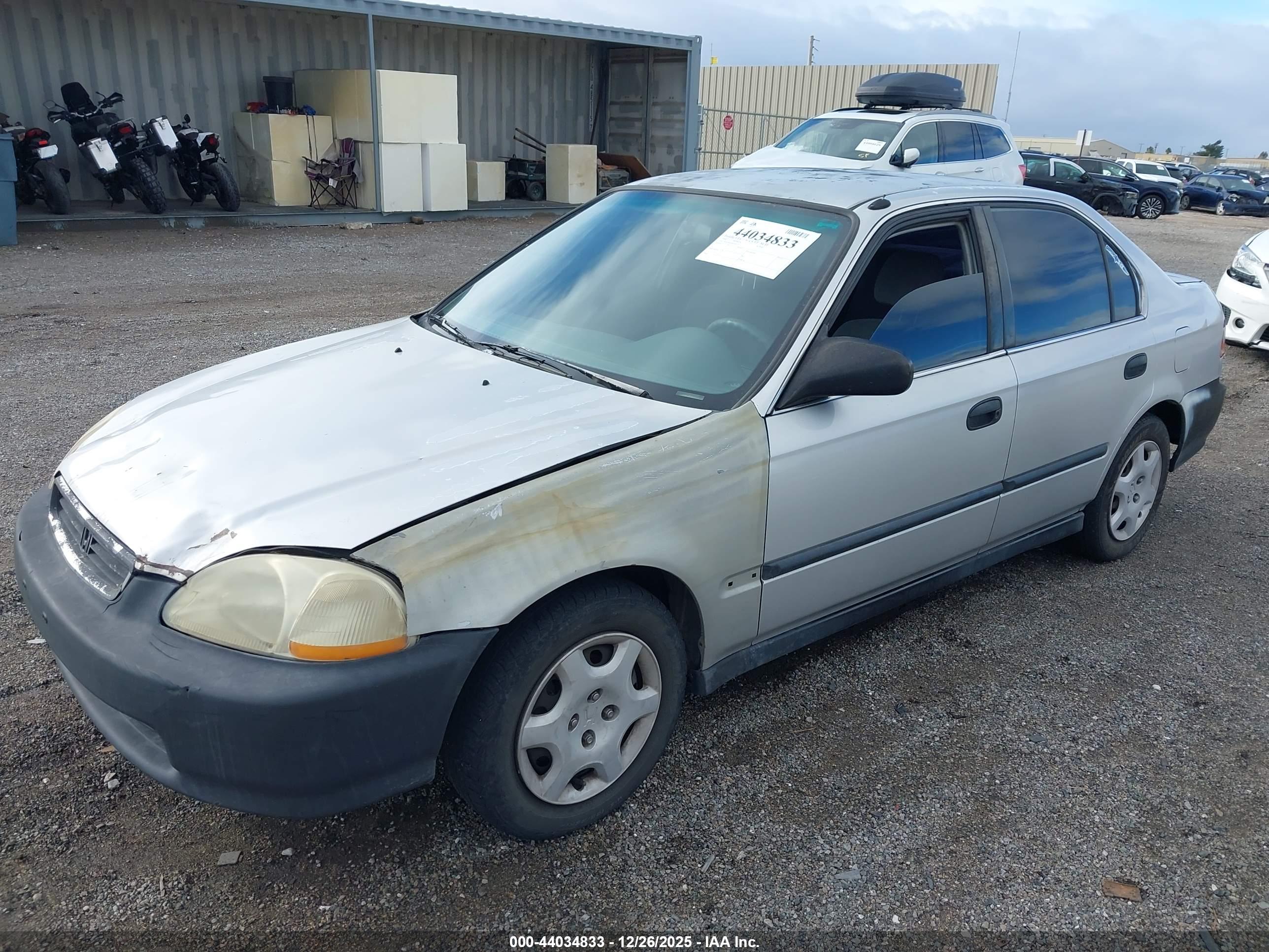 HONDA CIVIC image 2