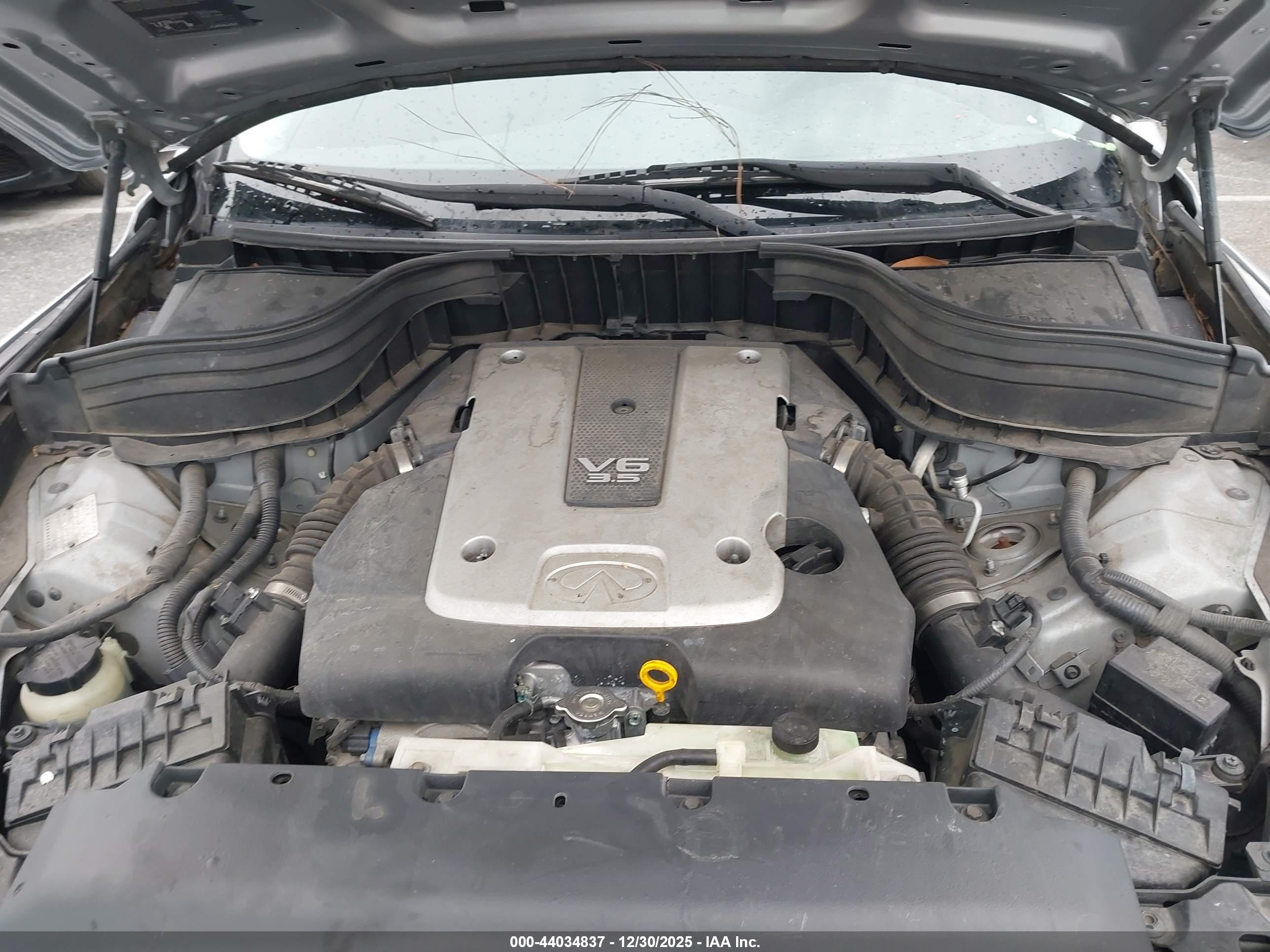 INFINITI EX35 image 10