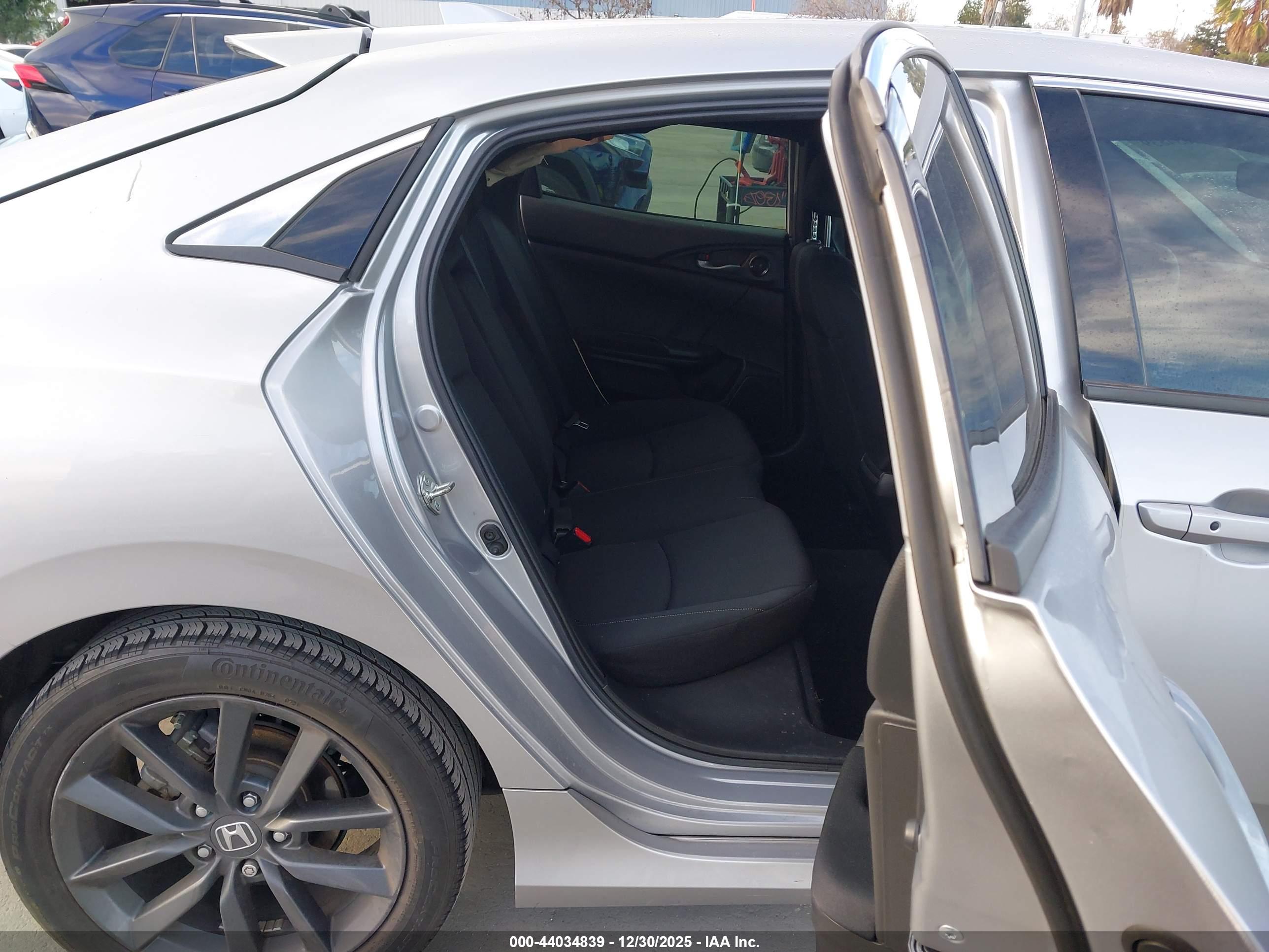 HONDA CIVIC image 8