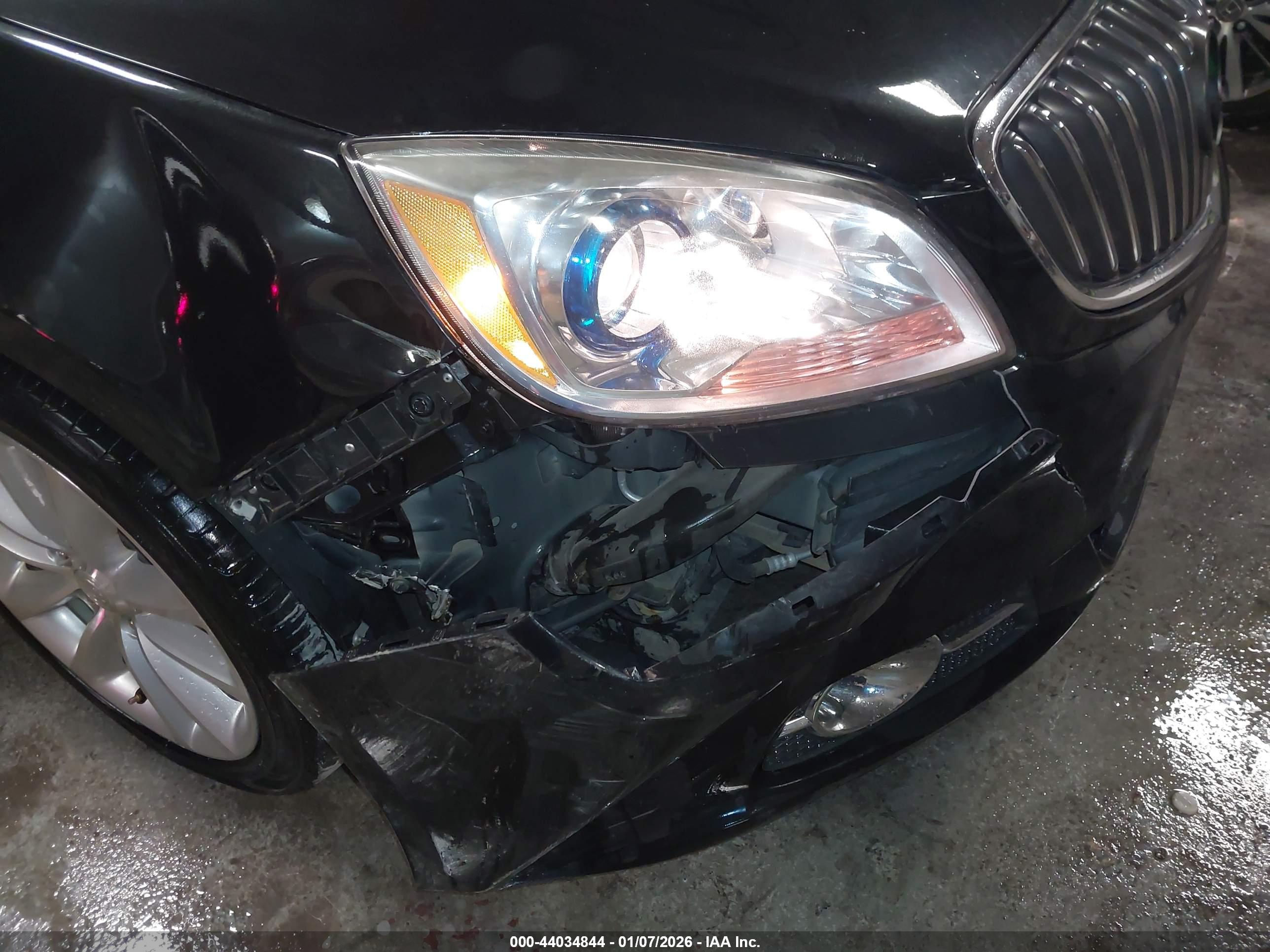 BUICK VERANO image 6