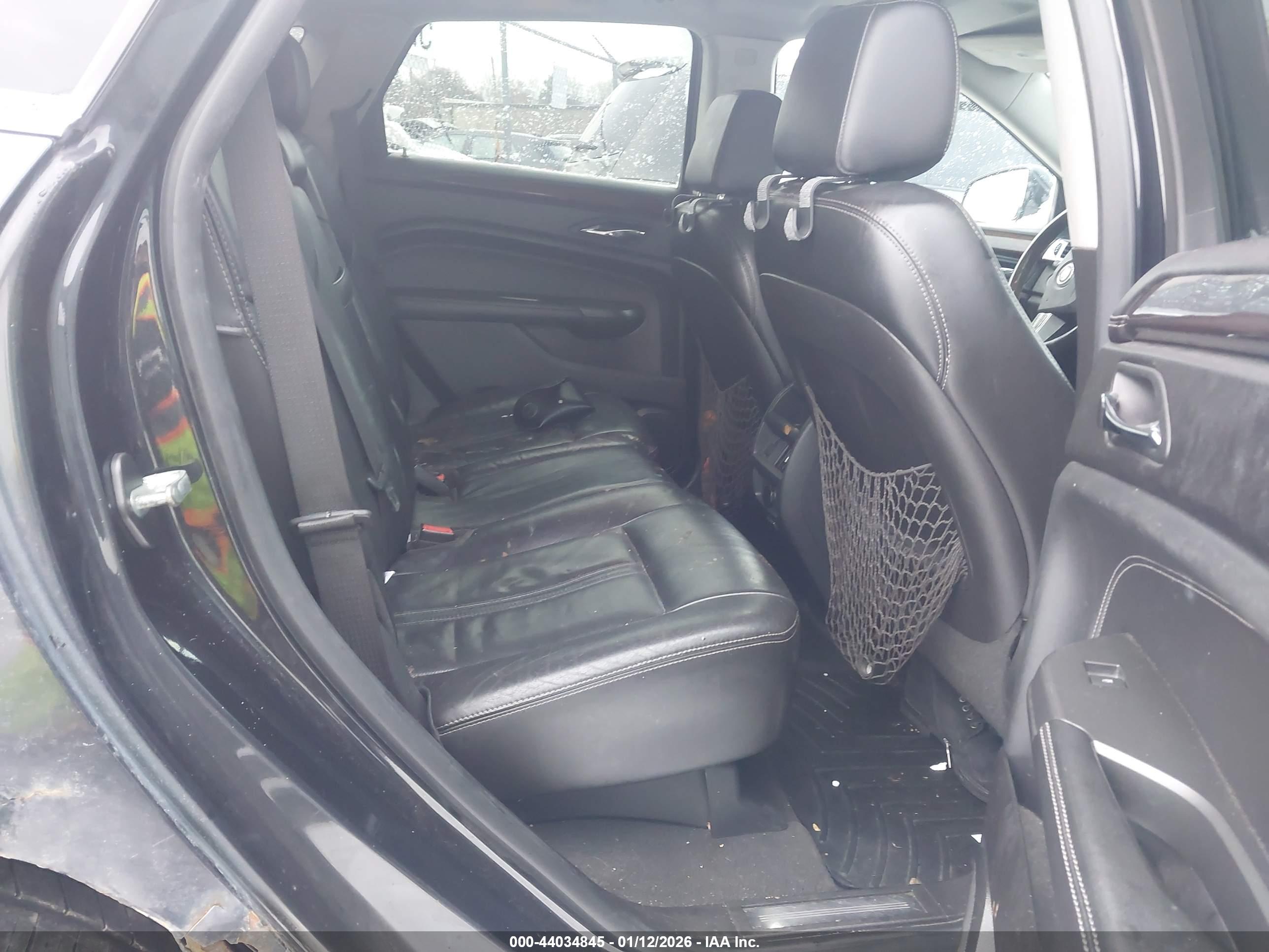 CADILLAC SRX image 8