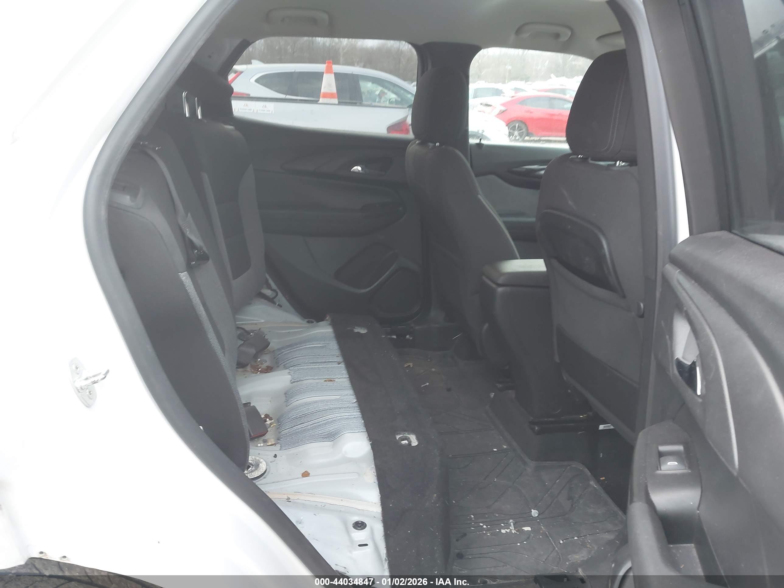 CHEVROLET TRAILBLAZER image 8