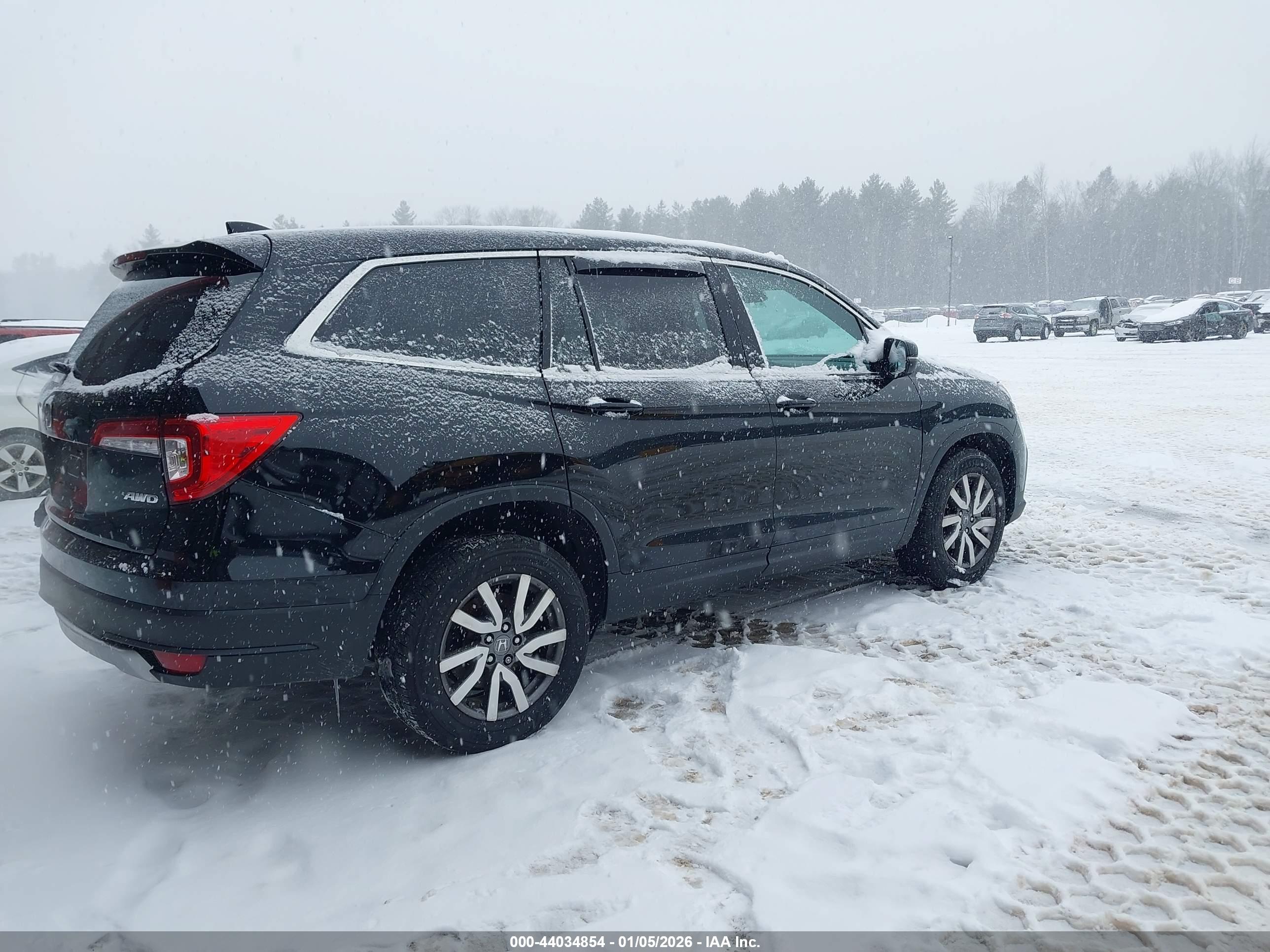 HONDA PILOT image 4