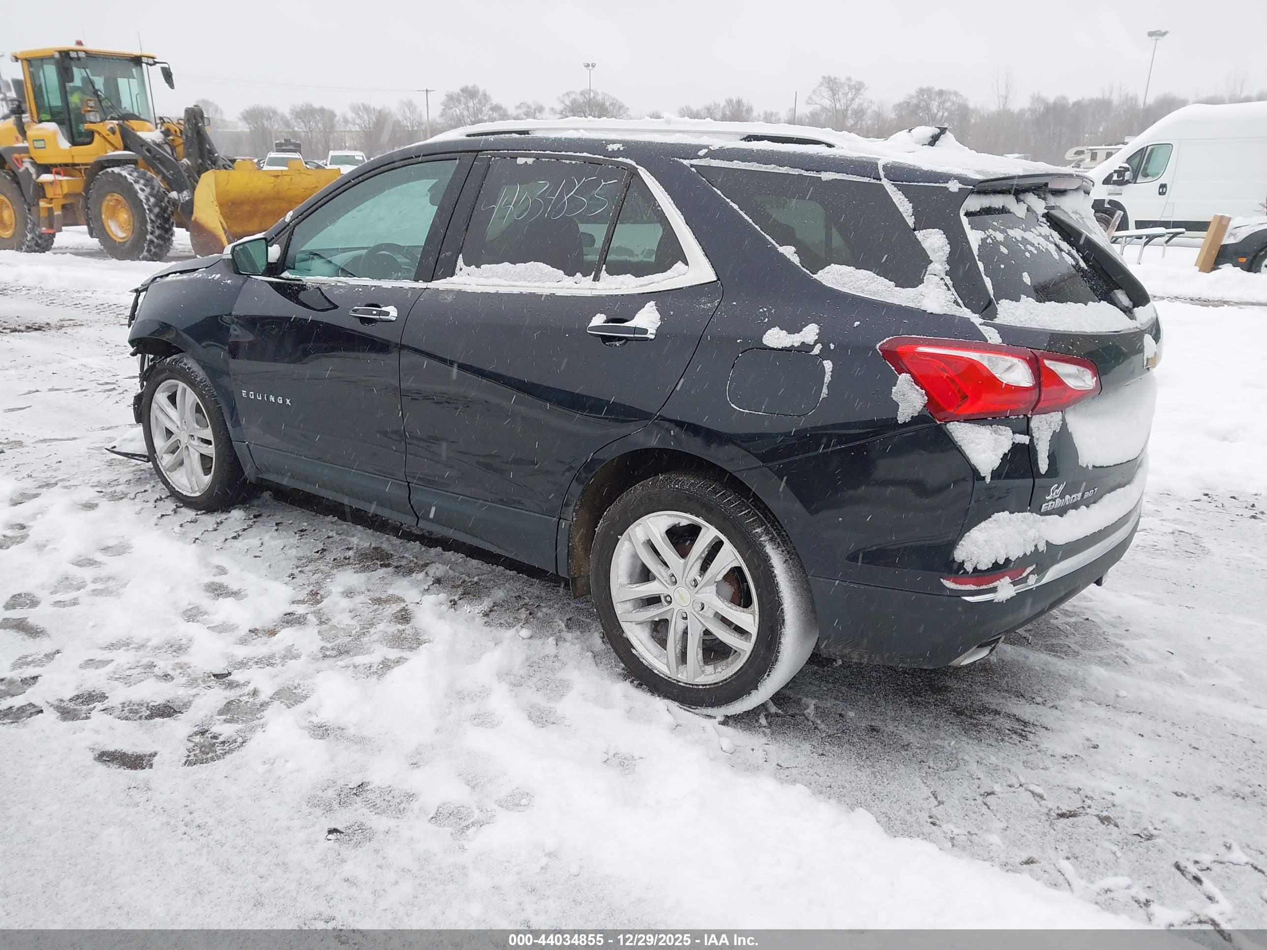CHEVROLET EQUINOX image 3