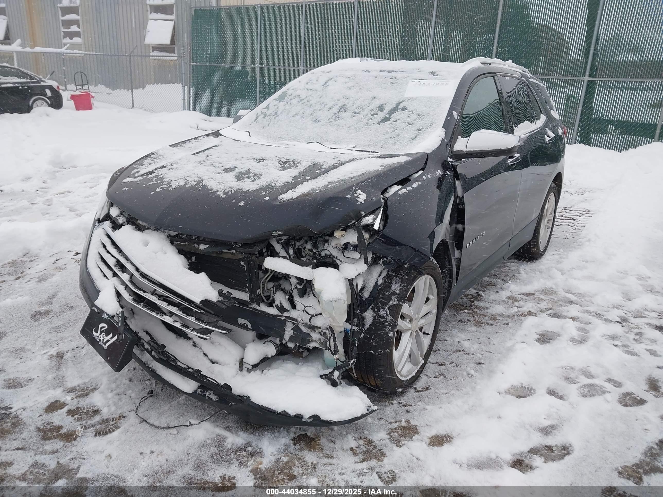 CHEVROLET EQUINOX image 6