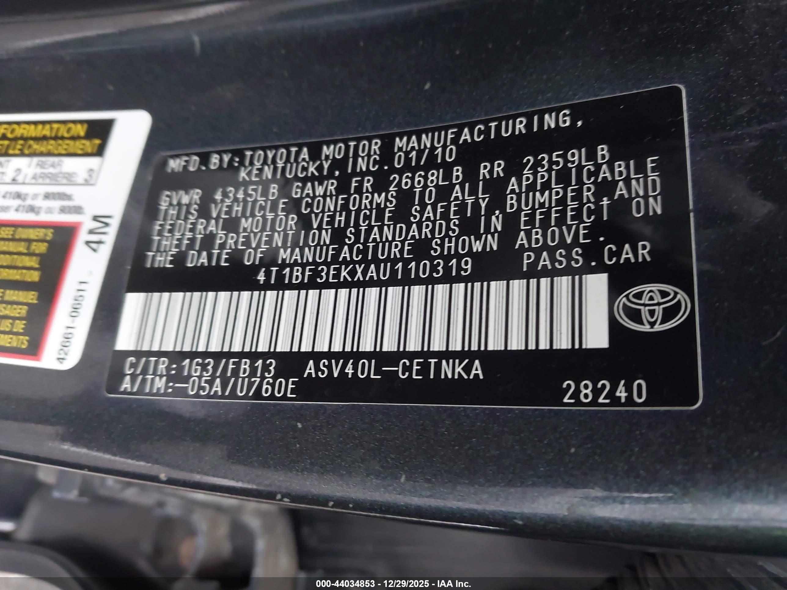 TOYOTA CAMRY image 9