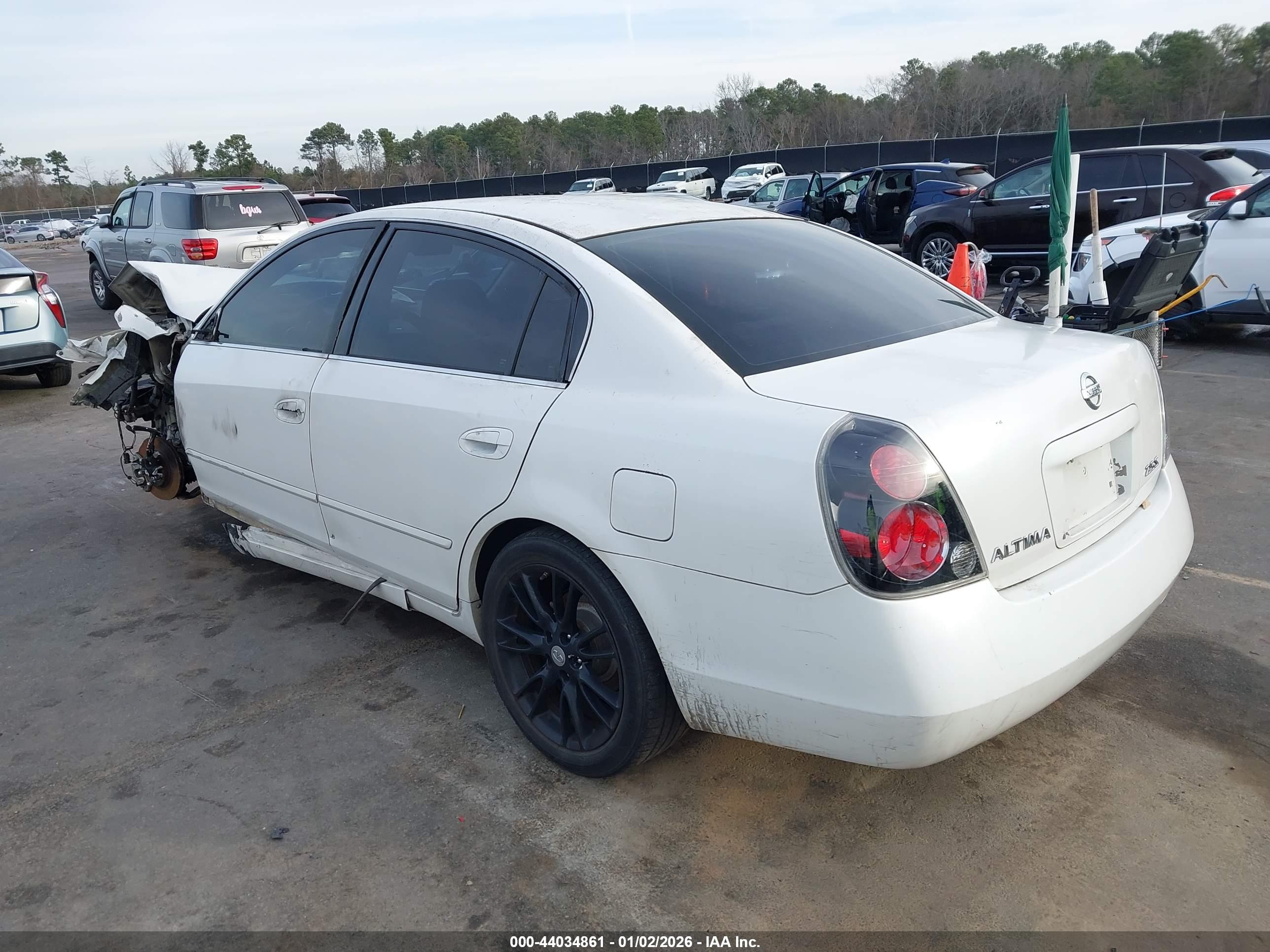 NISSAN ALTIMA image 3