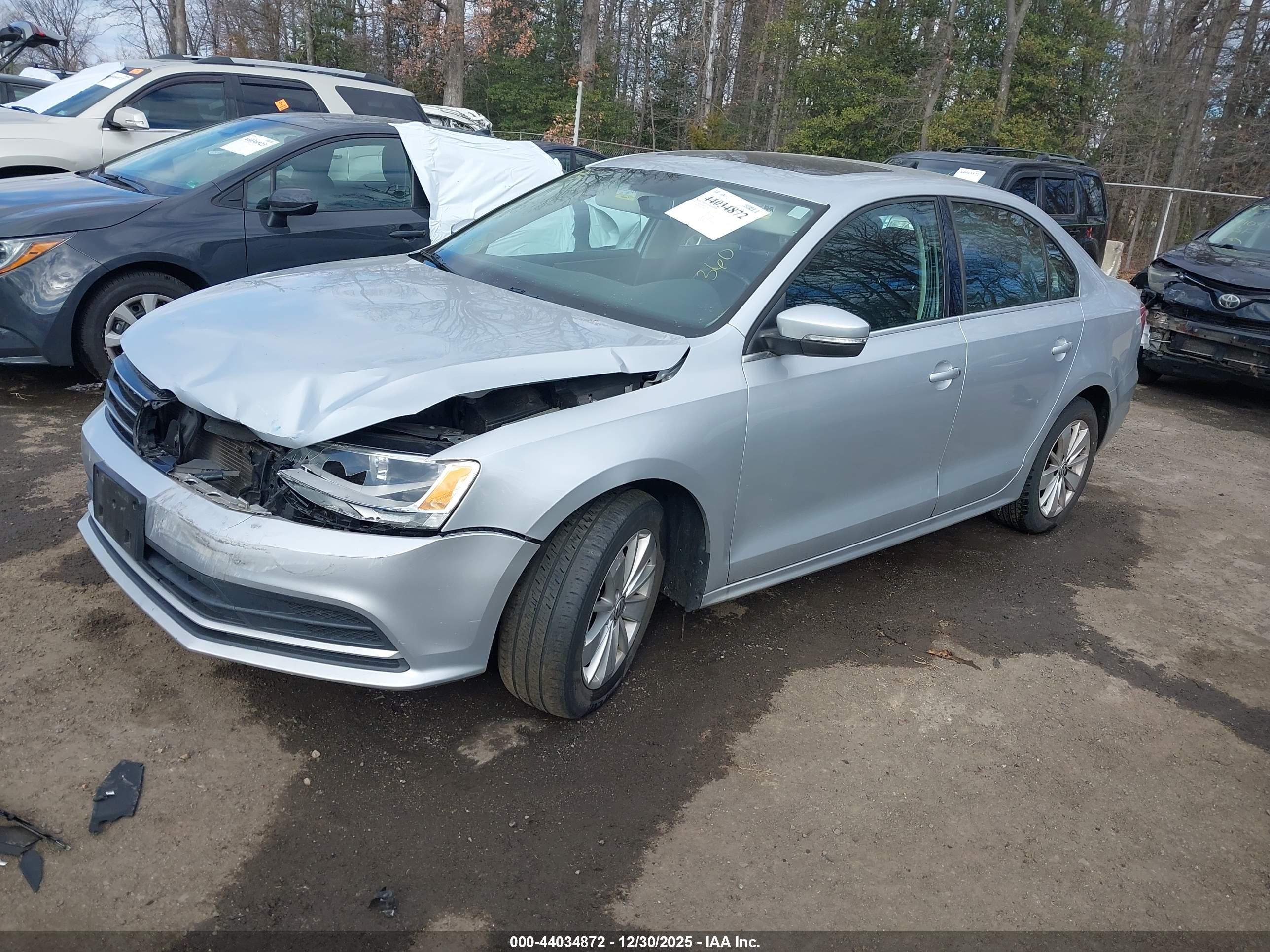 VOLKSWAGEN JETTA image 2