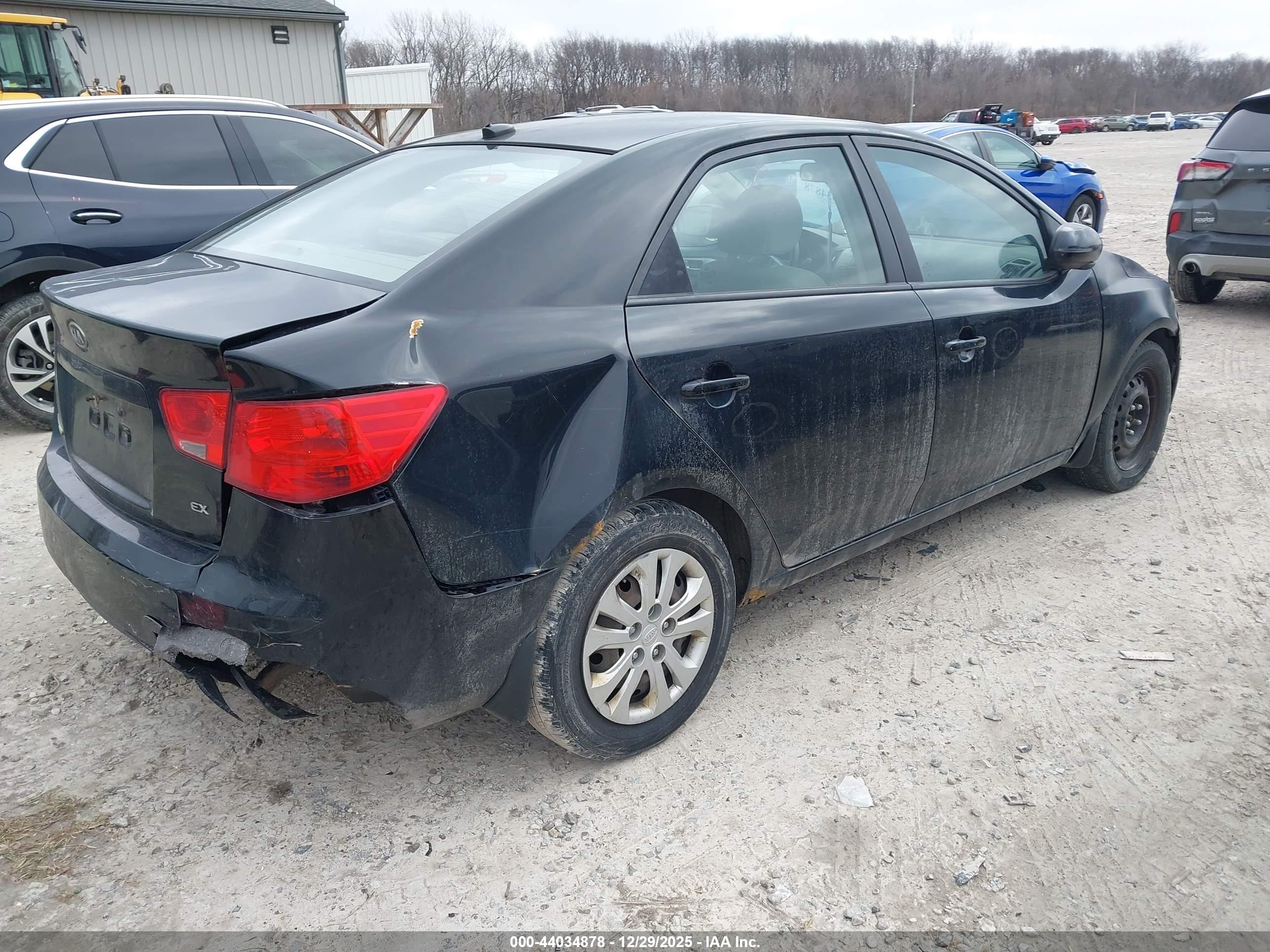 KIA FORTE image 4
