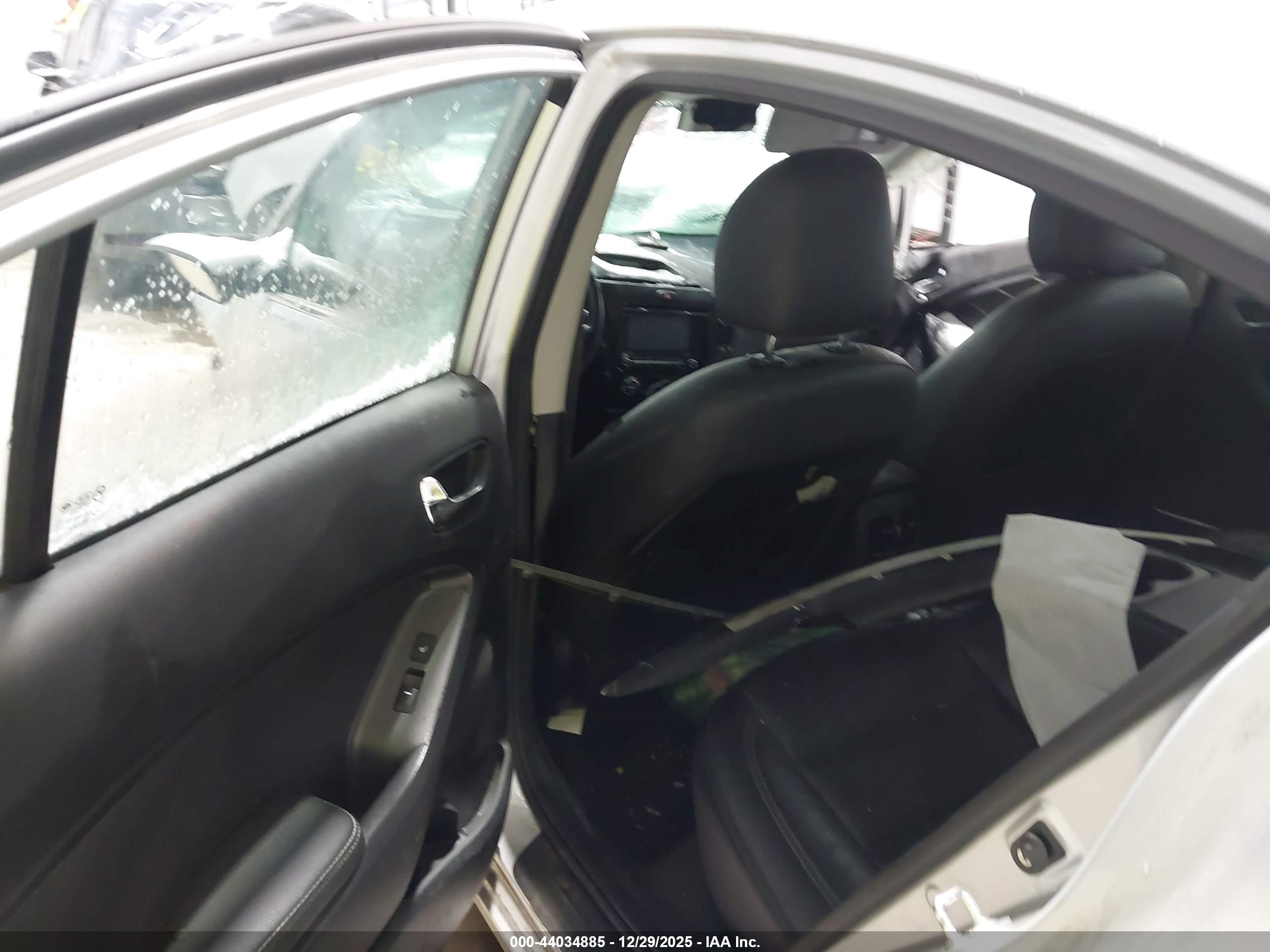 KIA FORTE image 8