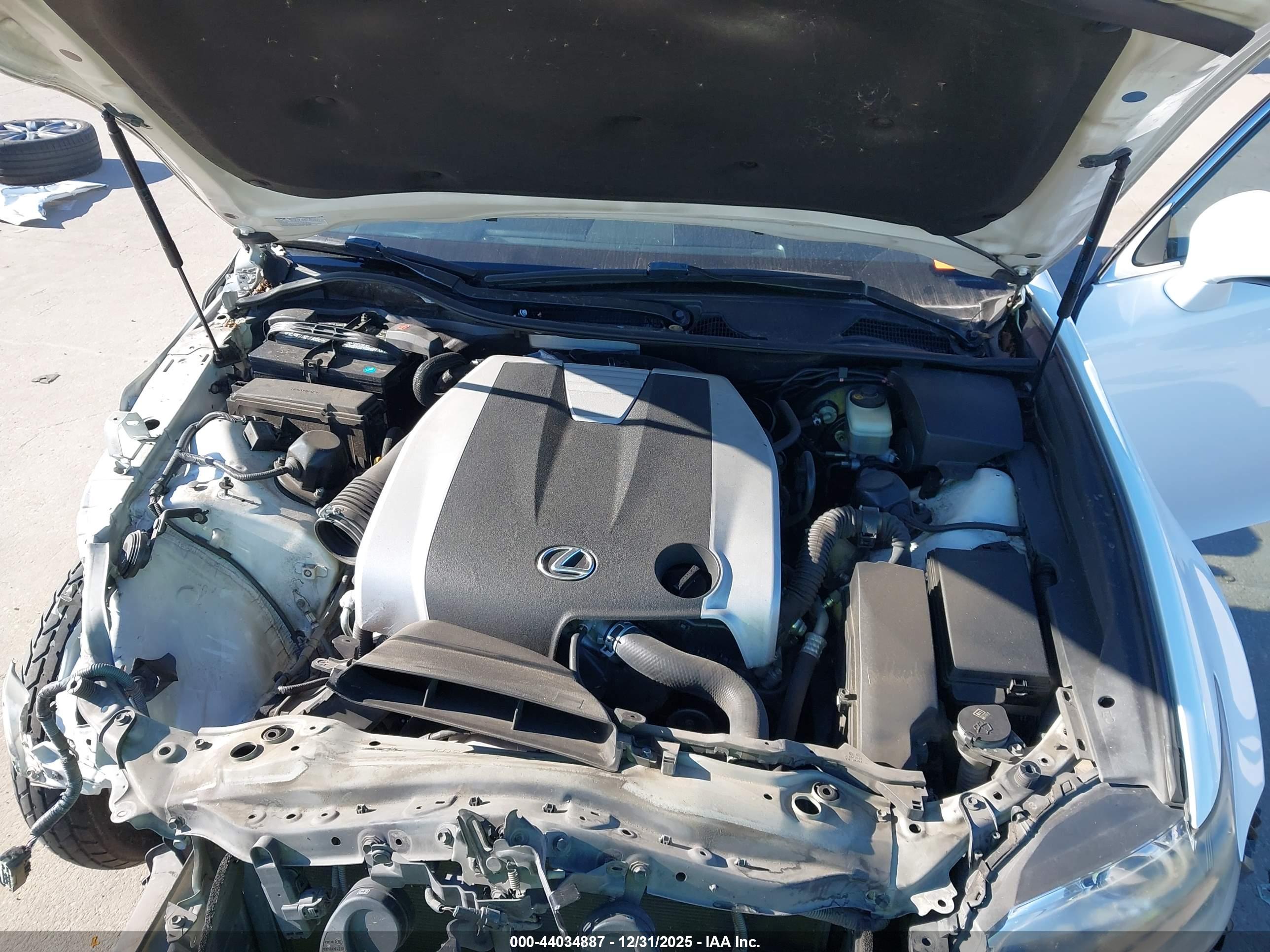 LEXUS GS image 10