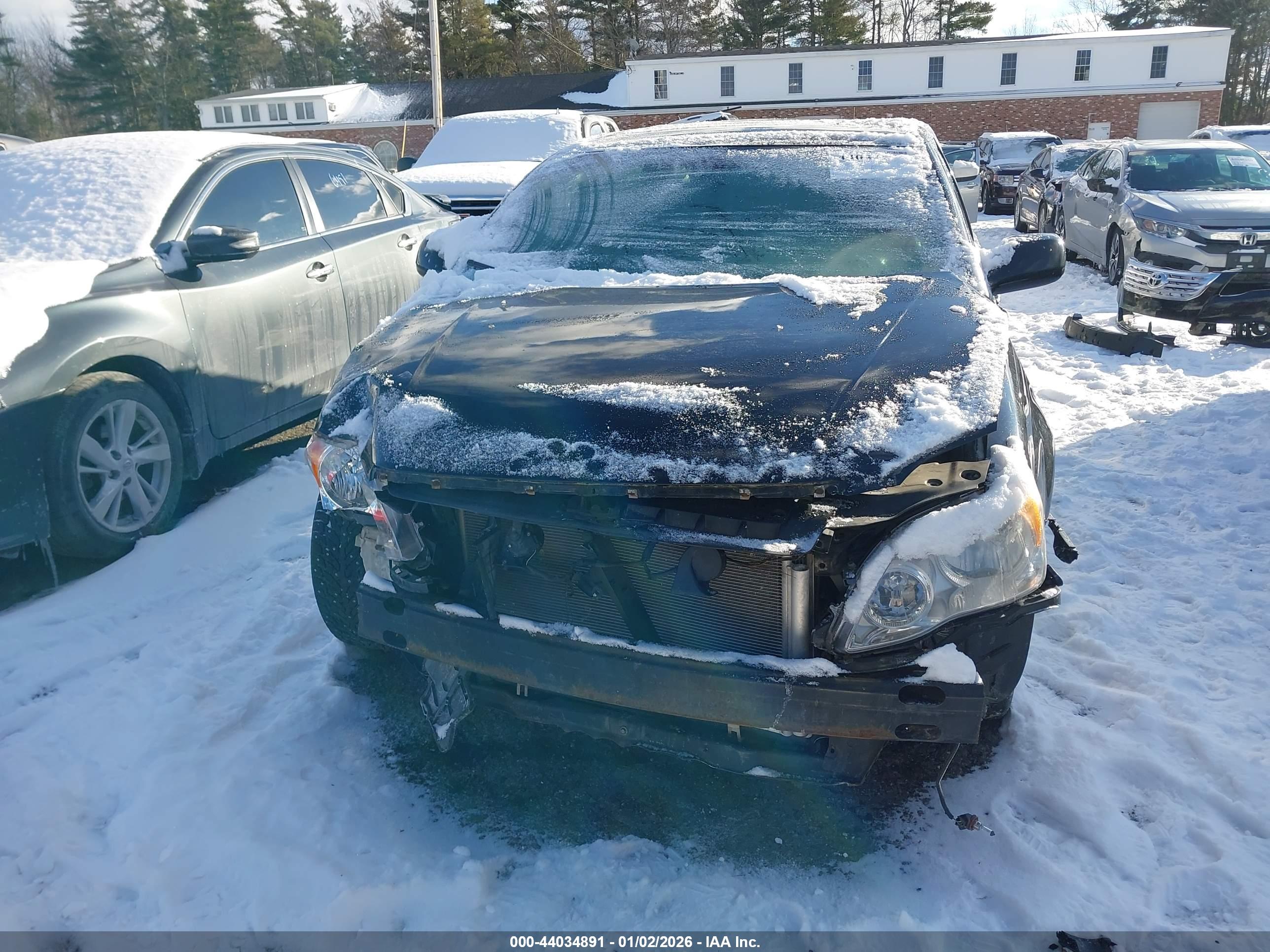 TOYOTA AVALON image 6