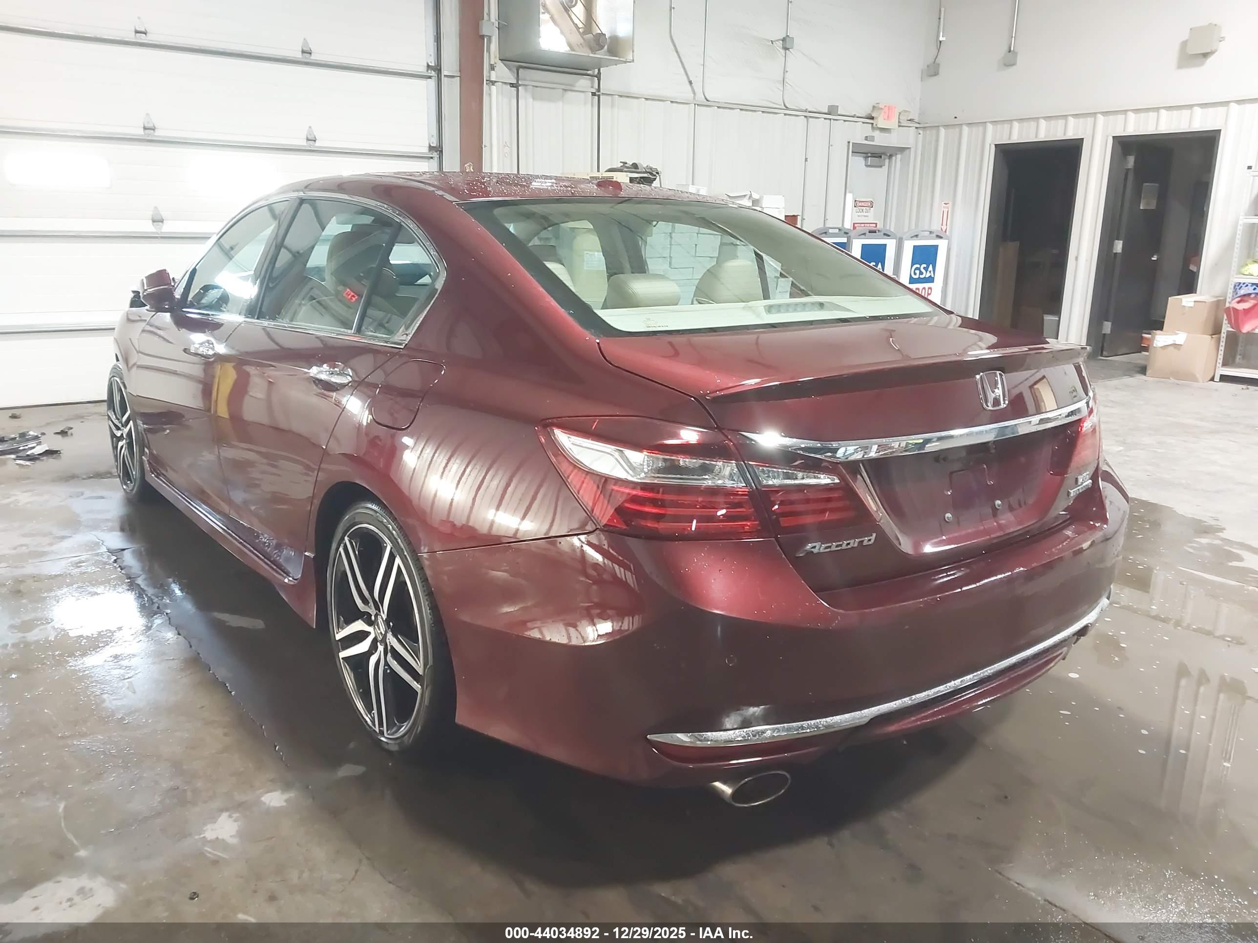HONDA ACCORD image 3
