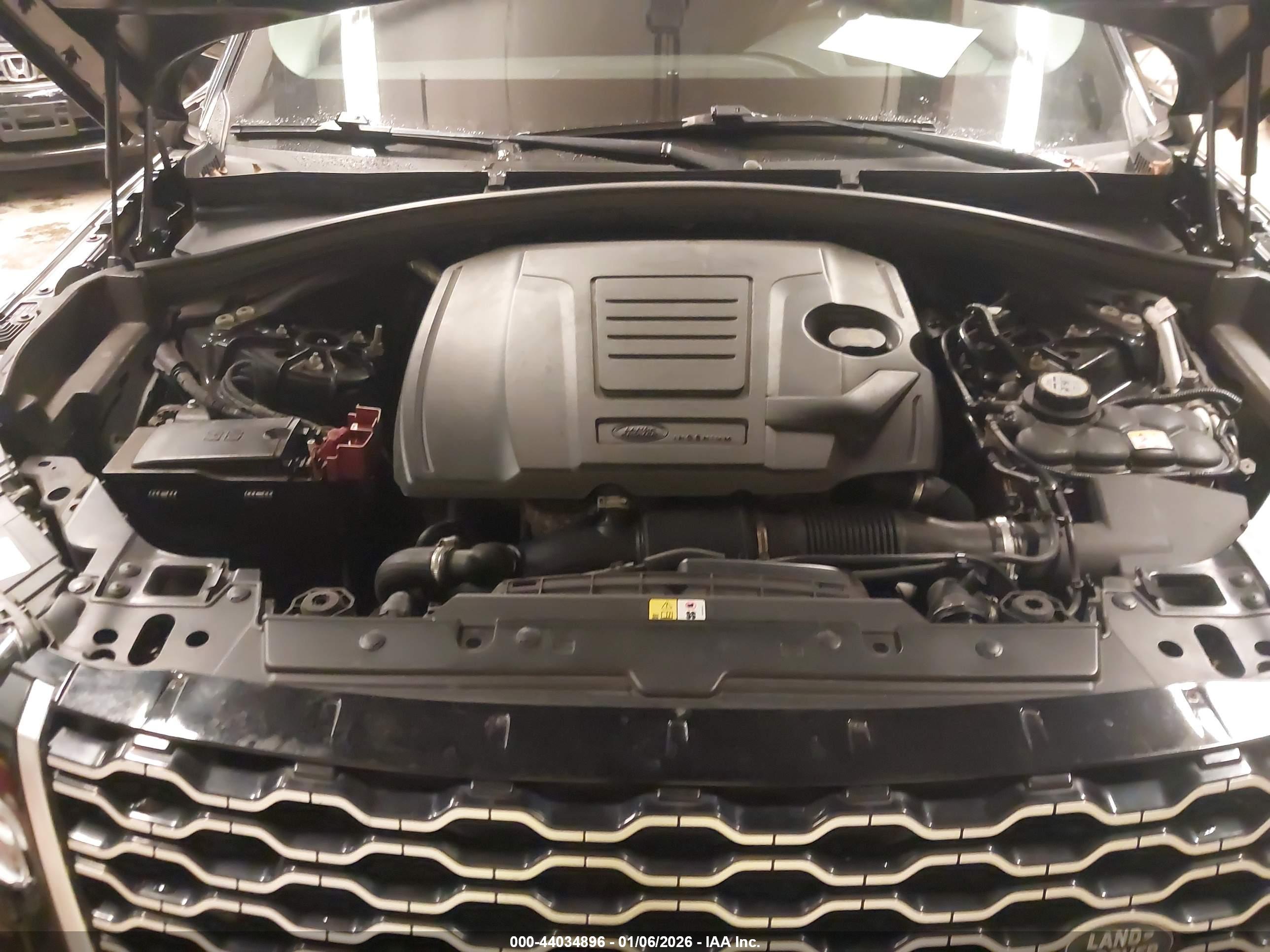 LAND ROVER image 10