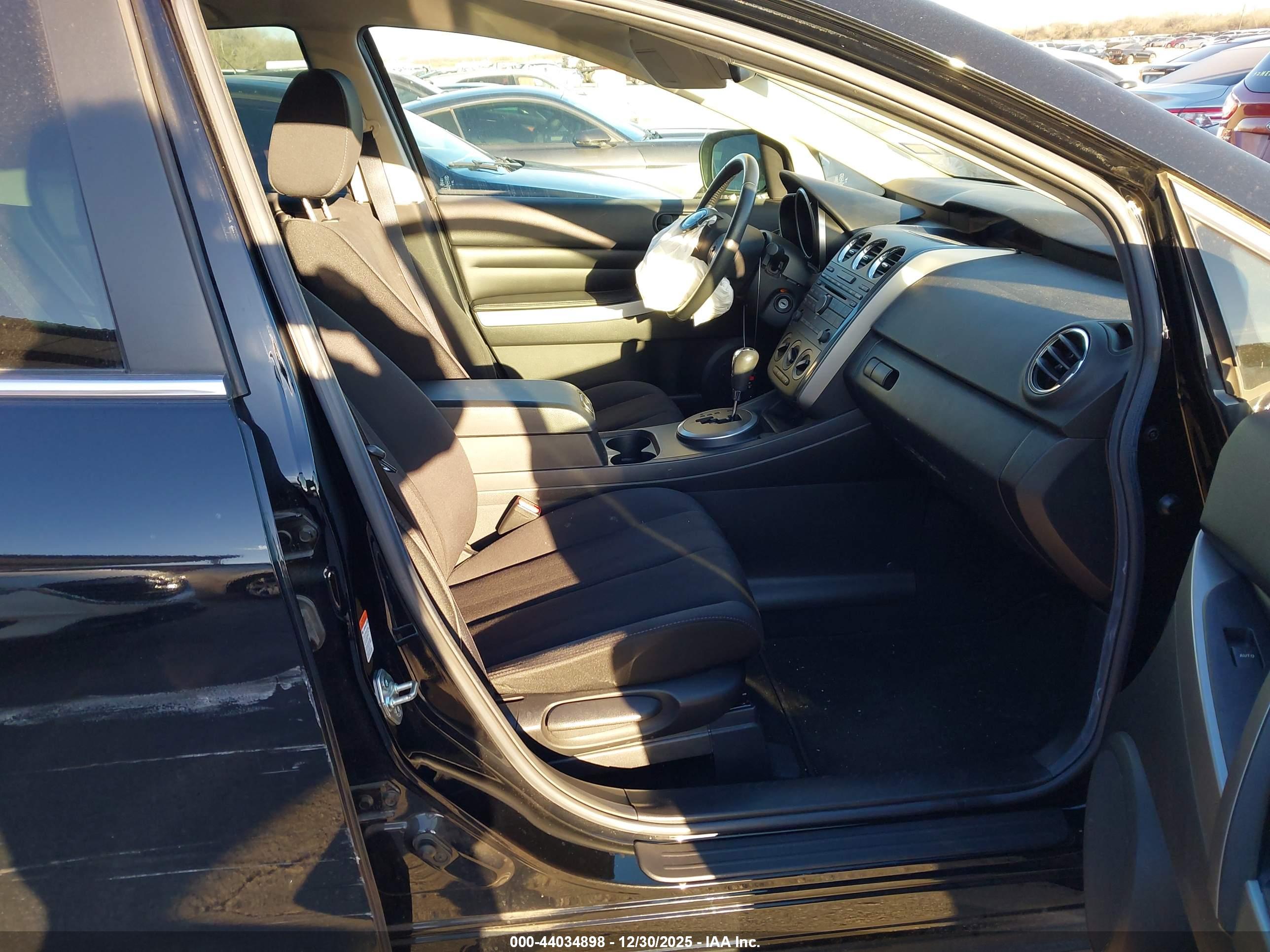 MAZDA CX-7 image 5