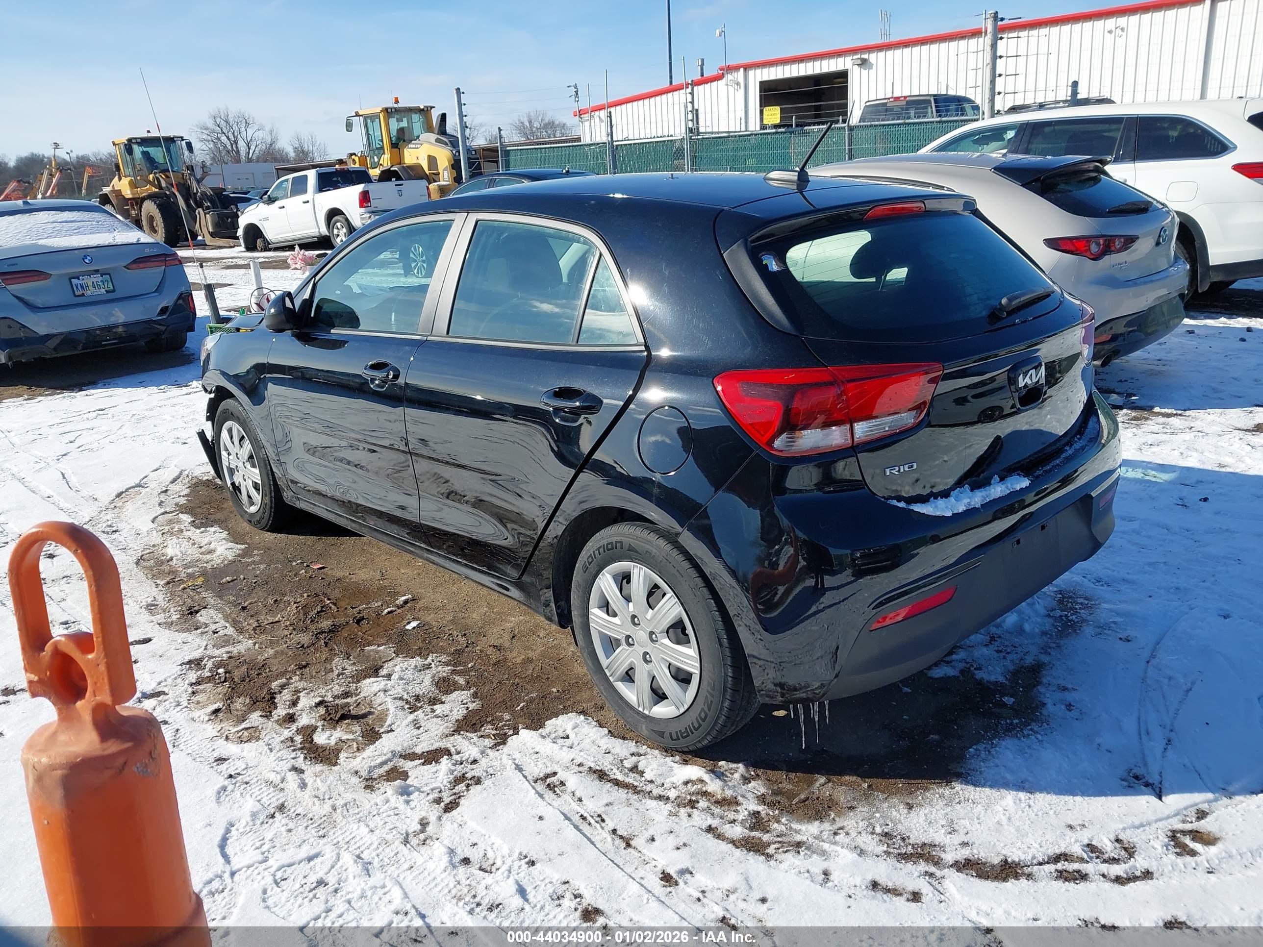 KIA RIO image 3
