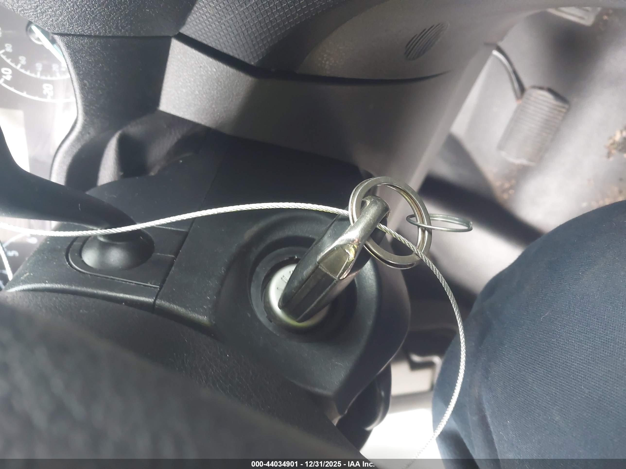 FORD TRANSIT image 11