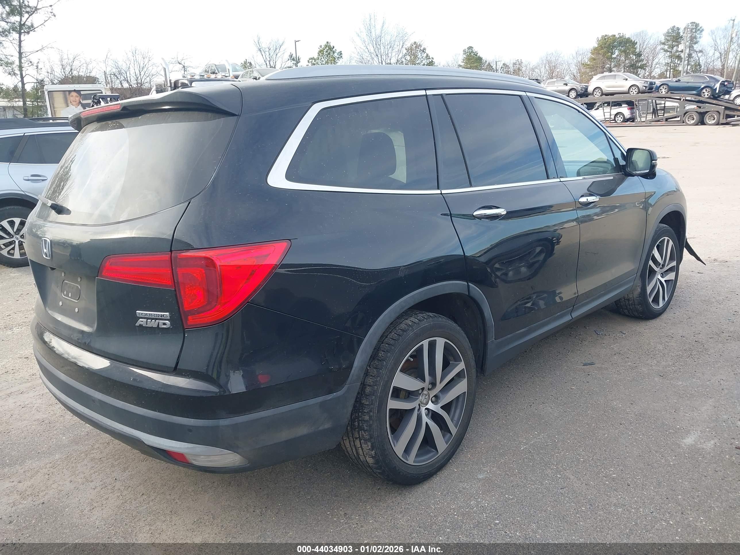 HONDA PILOT image 4