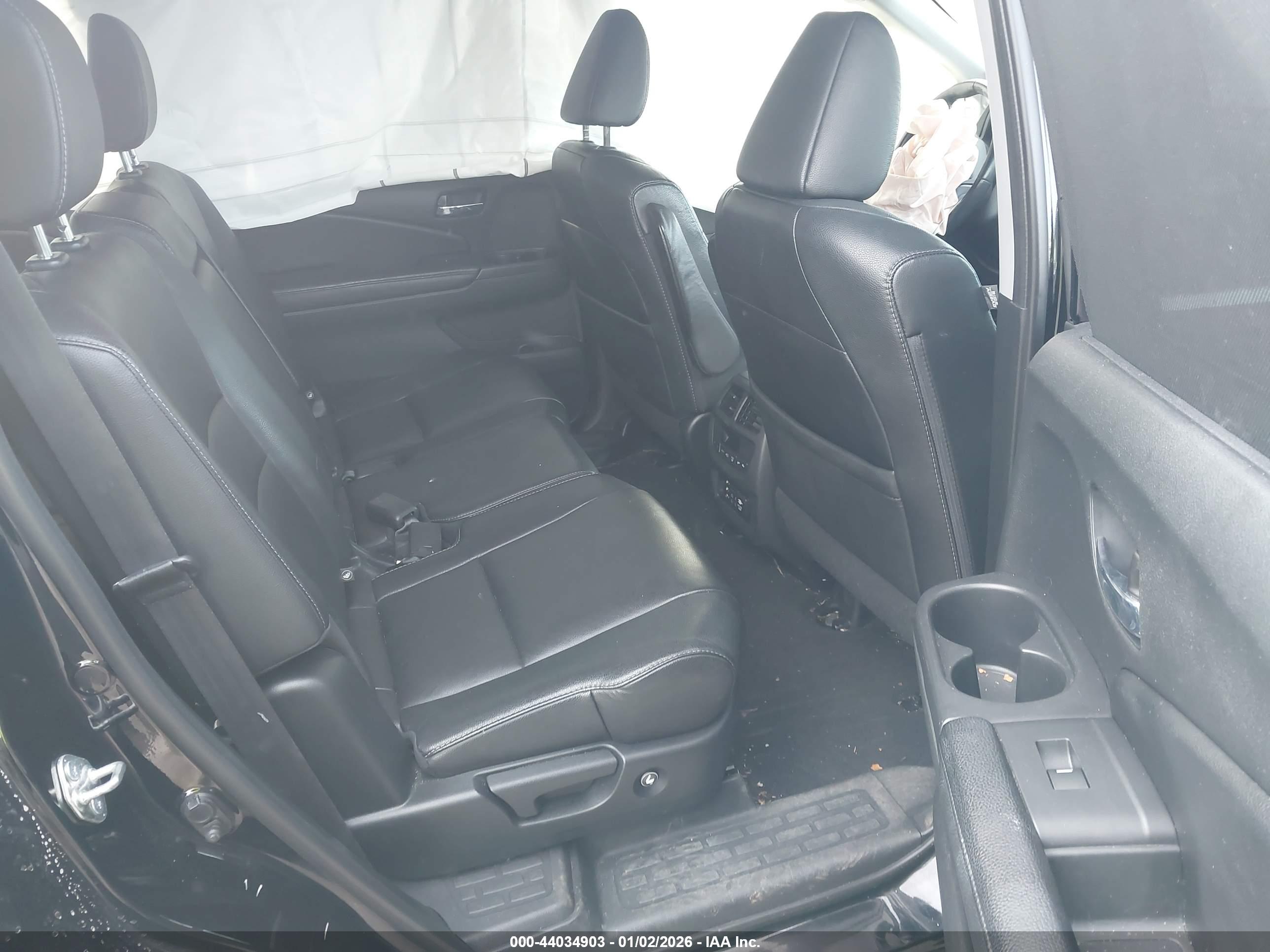 HONDA PILOT image 8