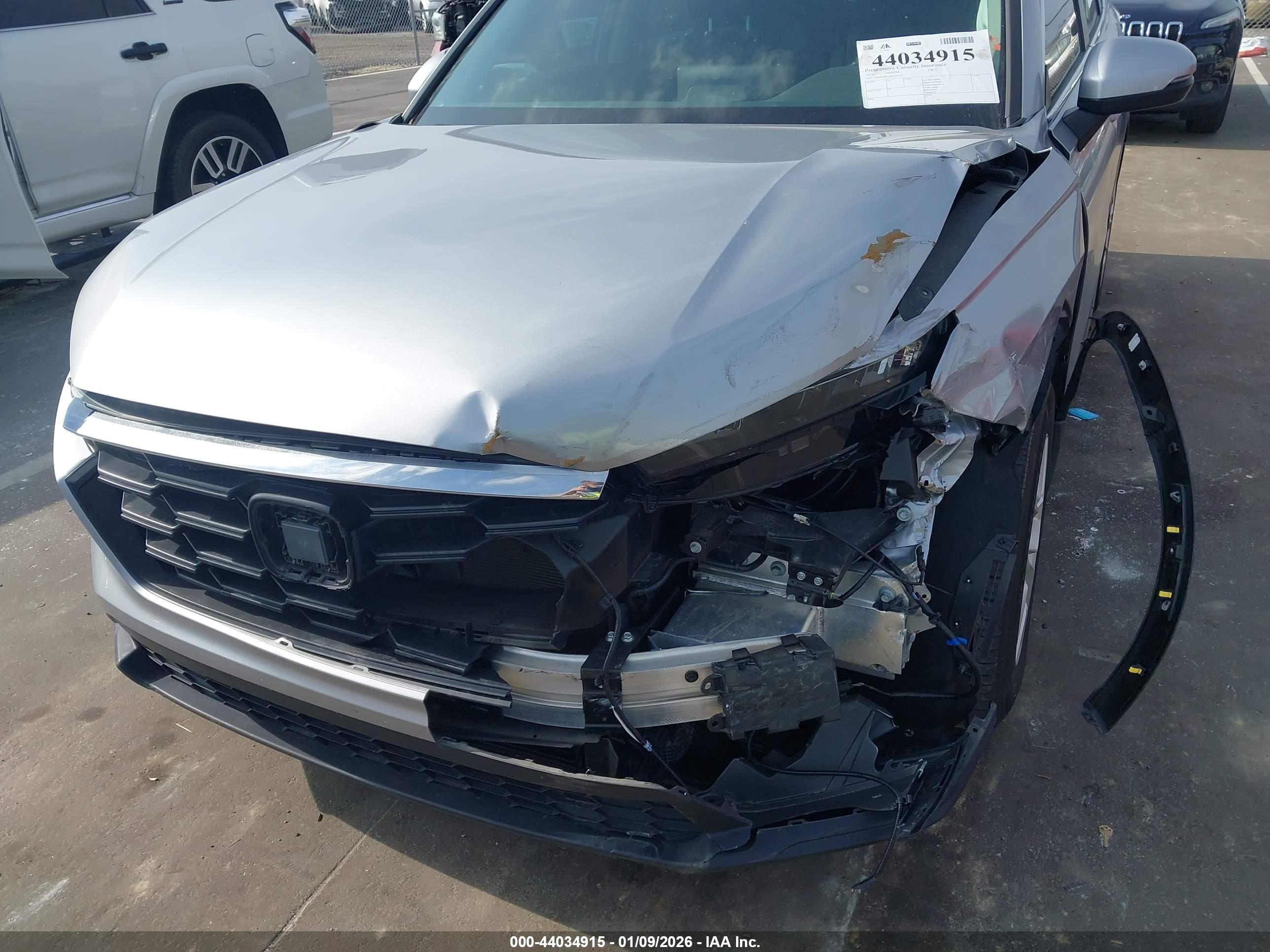 HONDA CR-V image 6
