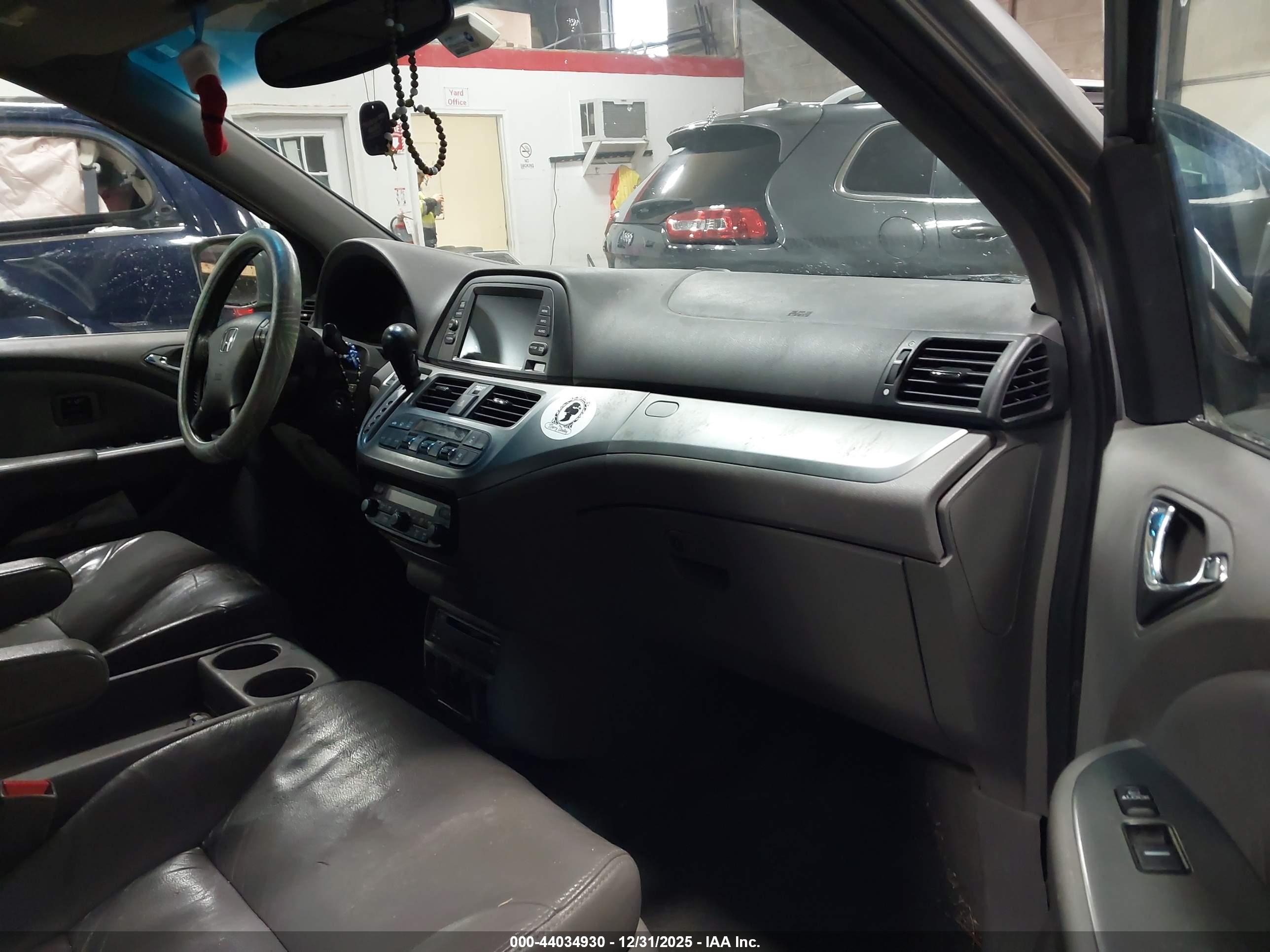 HONDA ODYSSEY image 5