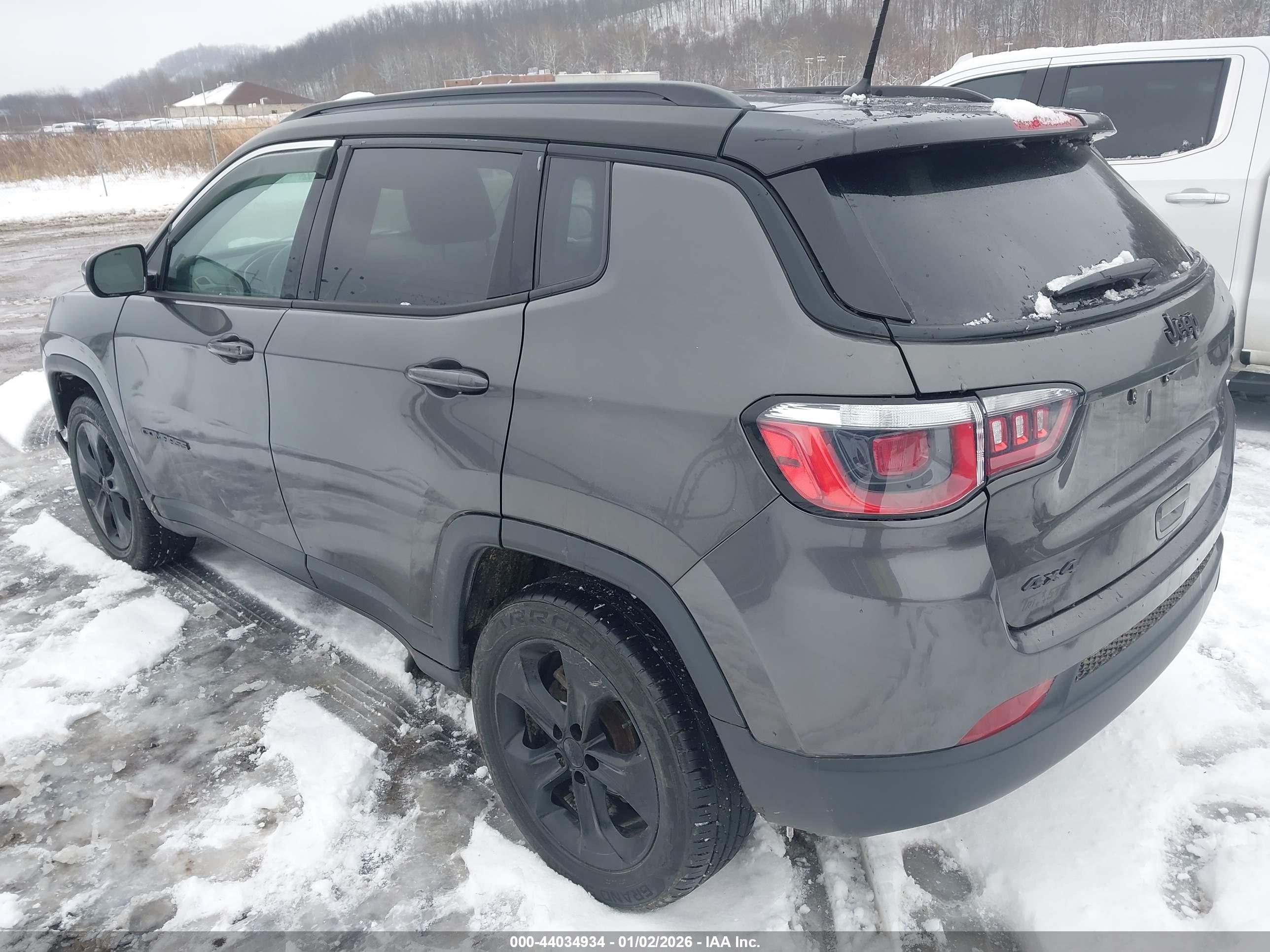 JEEP COMPASS image 3