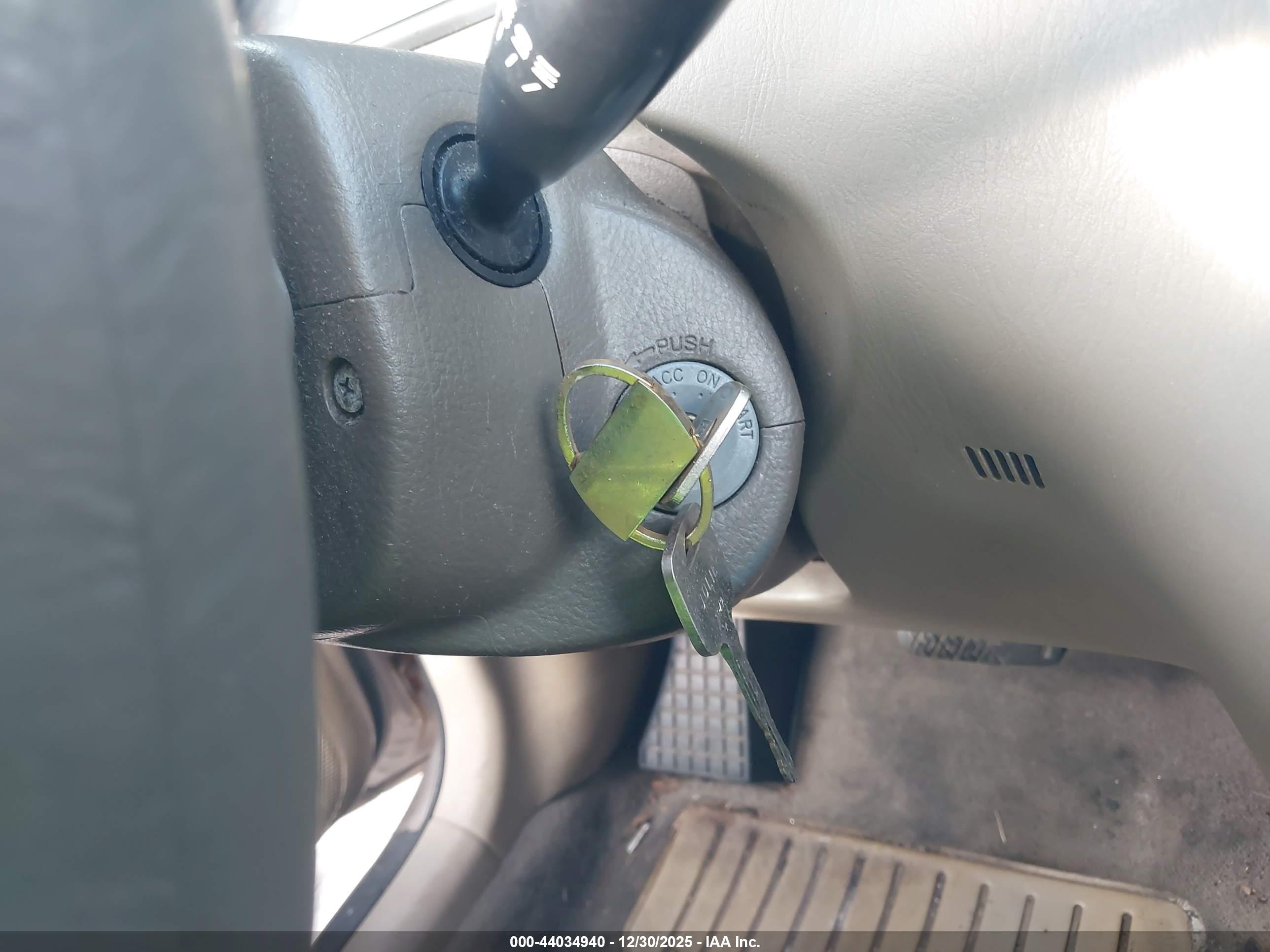 TOYOTA COROLLA image 11