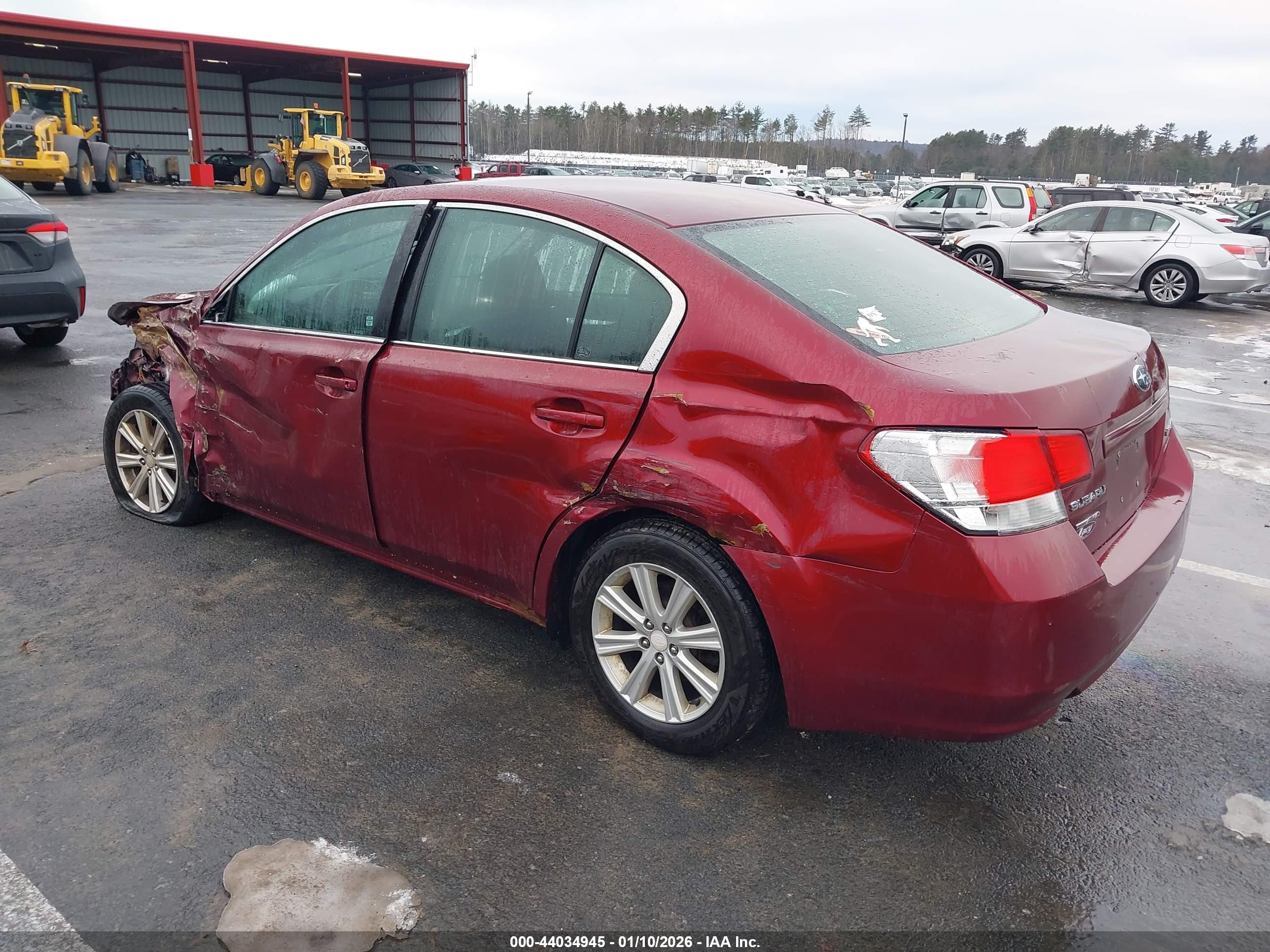 SUBARU LEGACY image 3