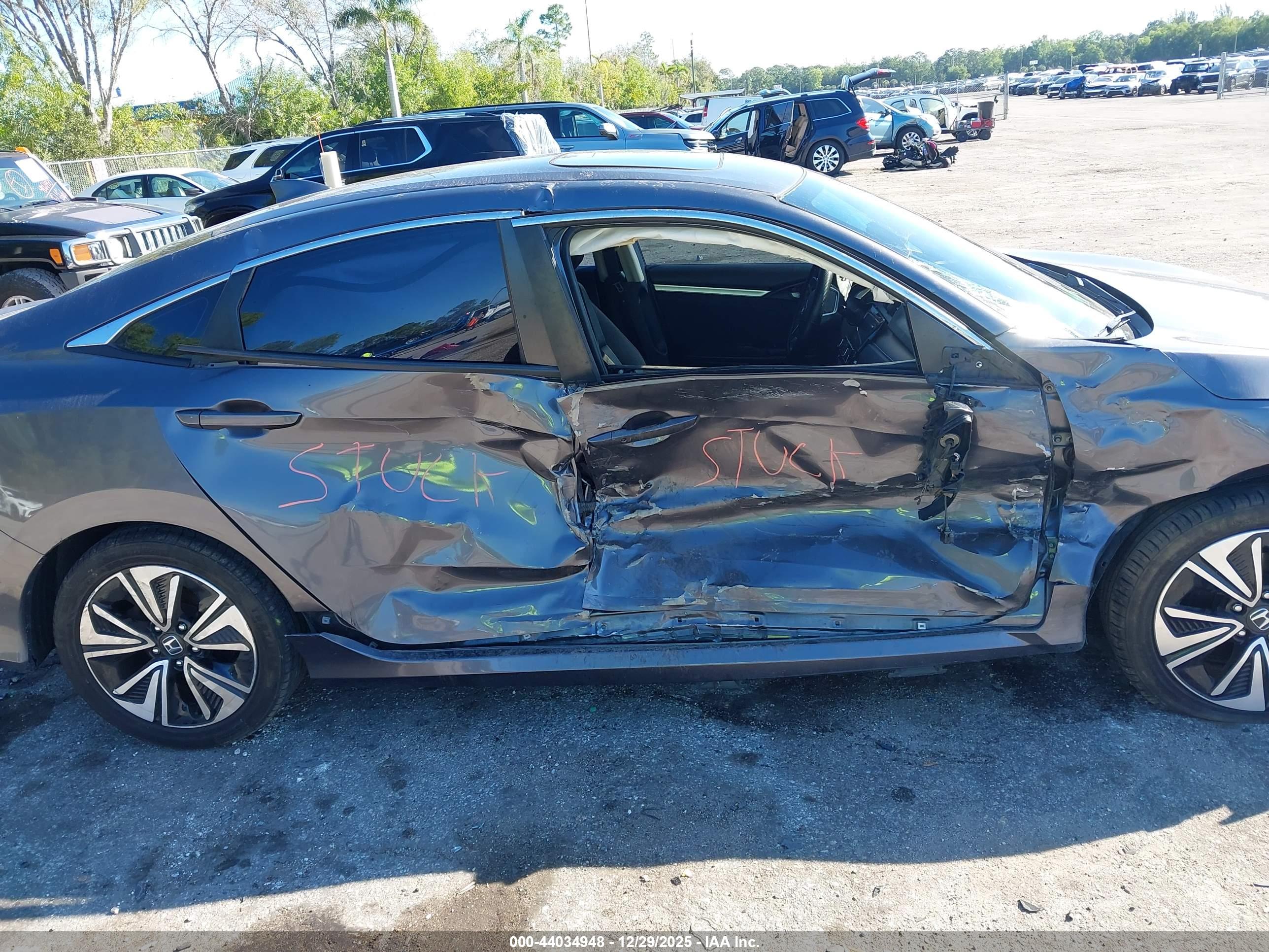 HONDA CIVIC image 6