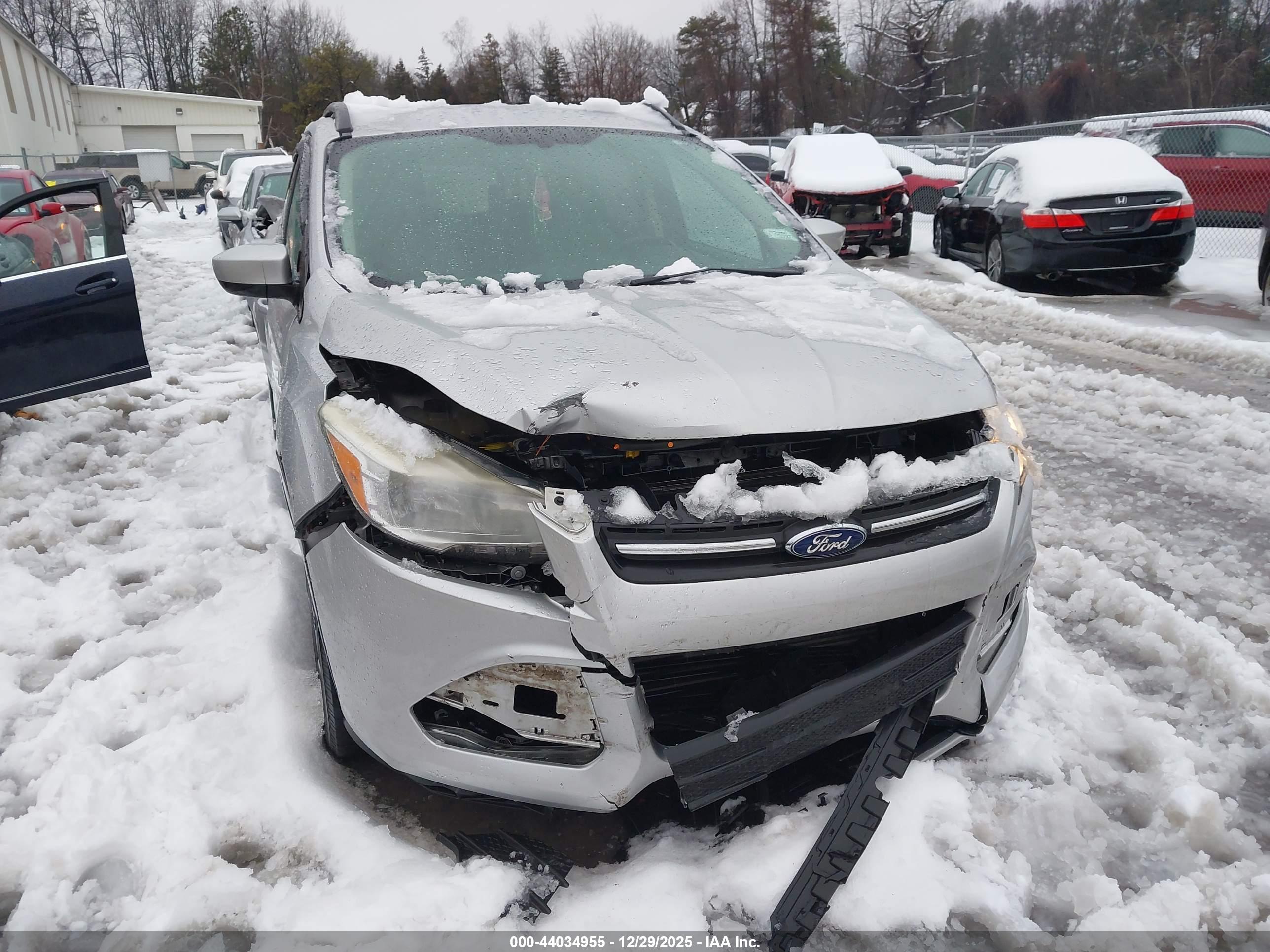 FORD ESCAPE image 6