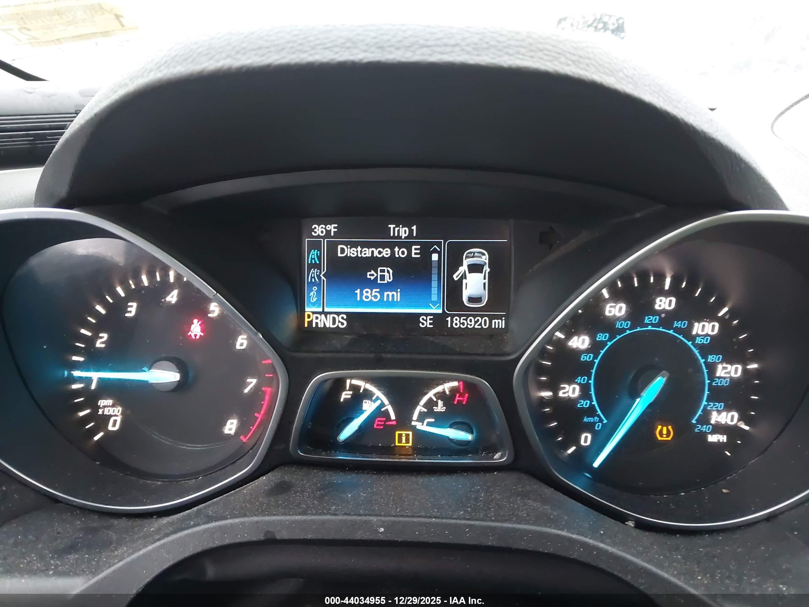 FORD ESCAPE image 7