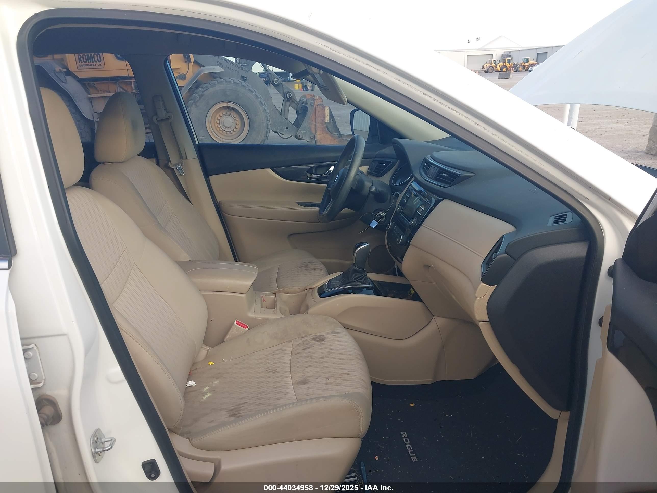 NISSAN ROGUE image 5