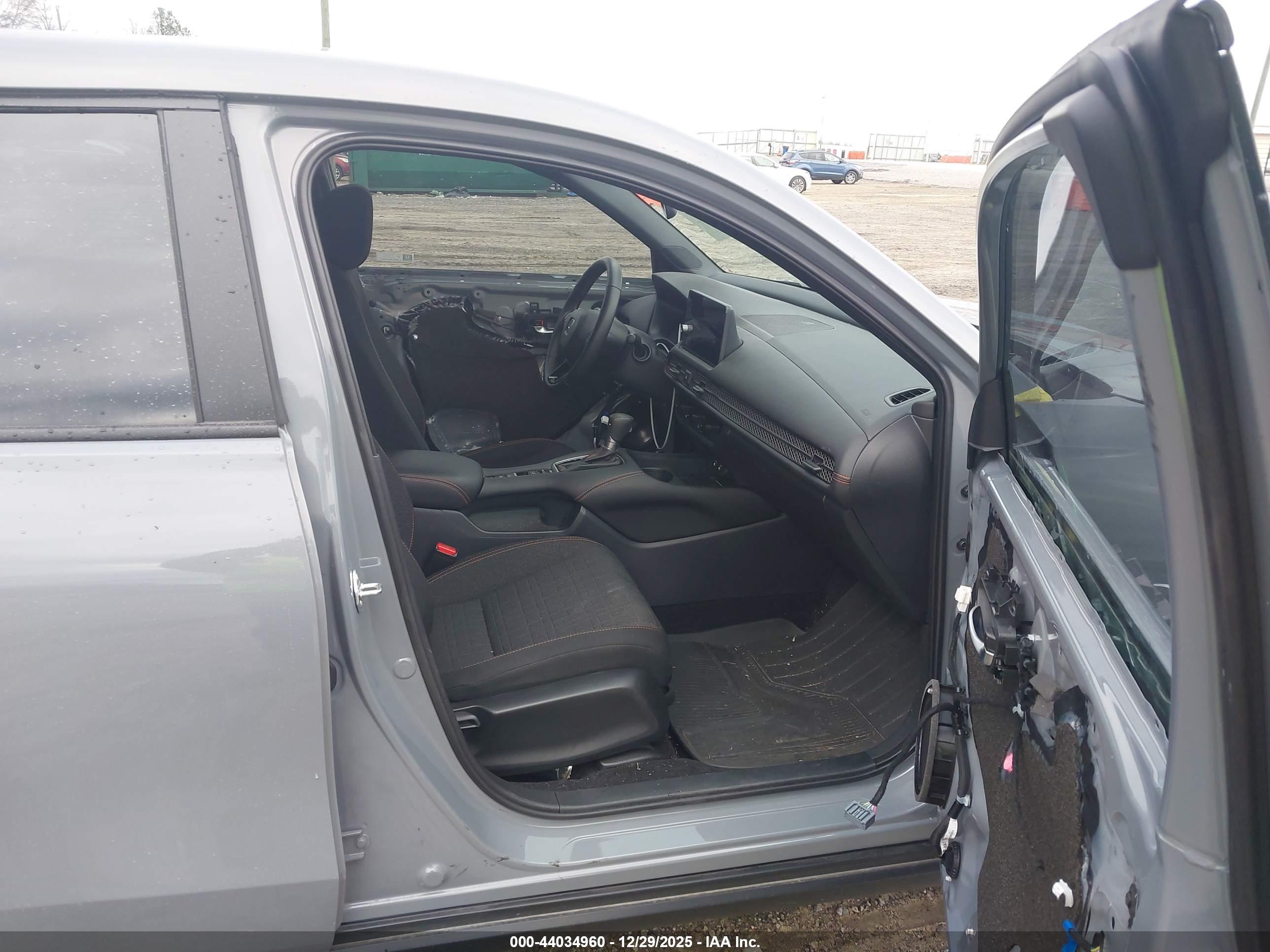 HONDA HR-V image 5