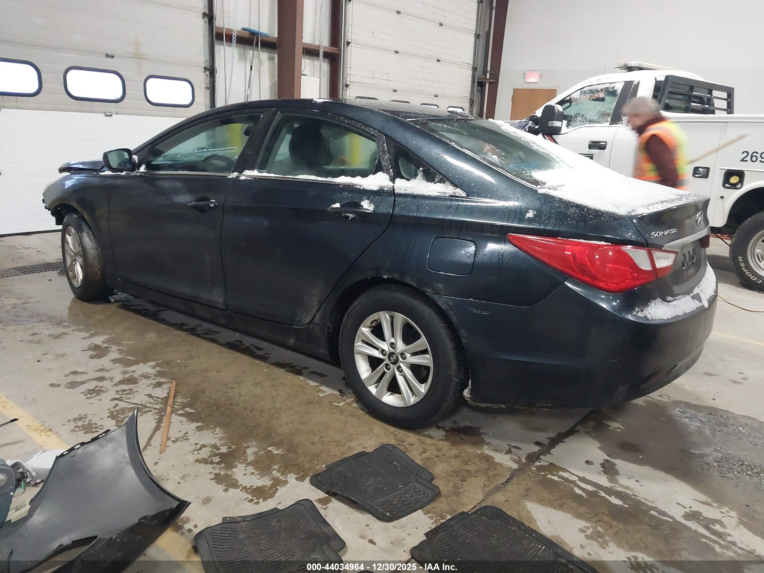 HYUNDAI SONATA image 3