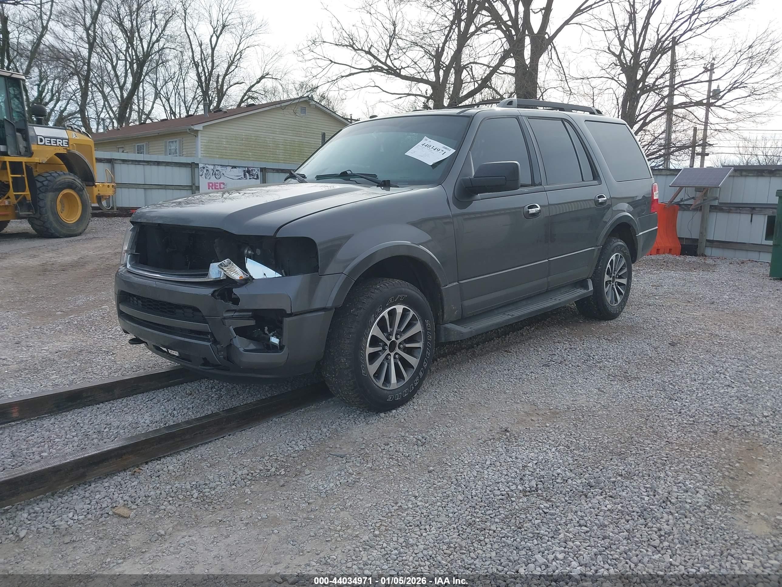 FORD EXPEDITION image 2