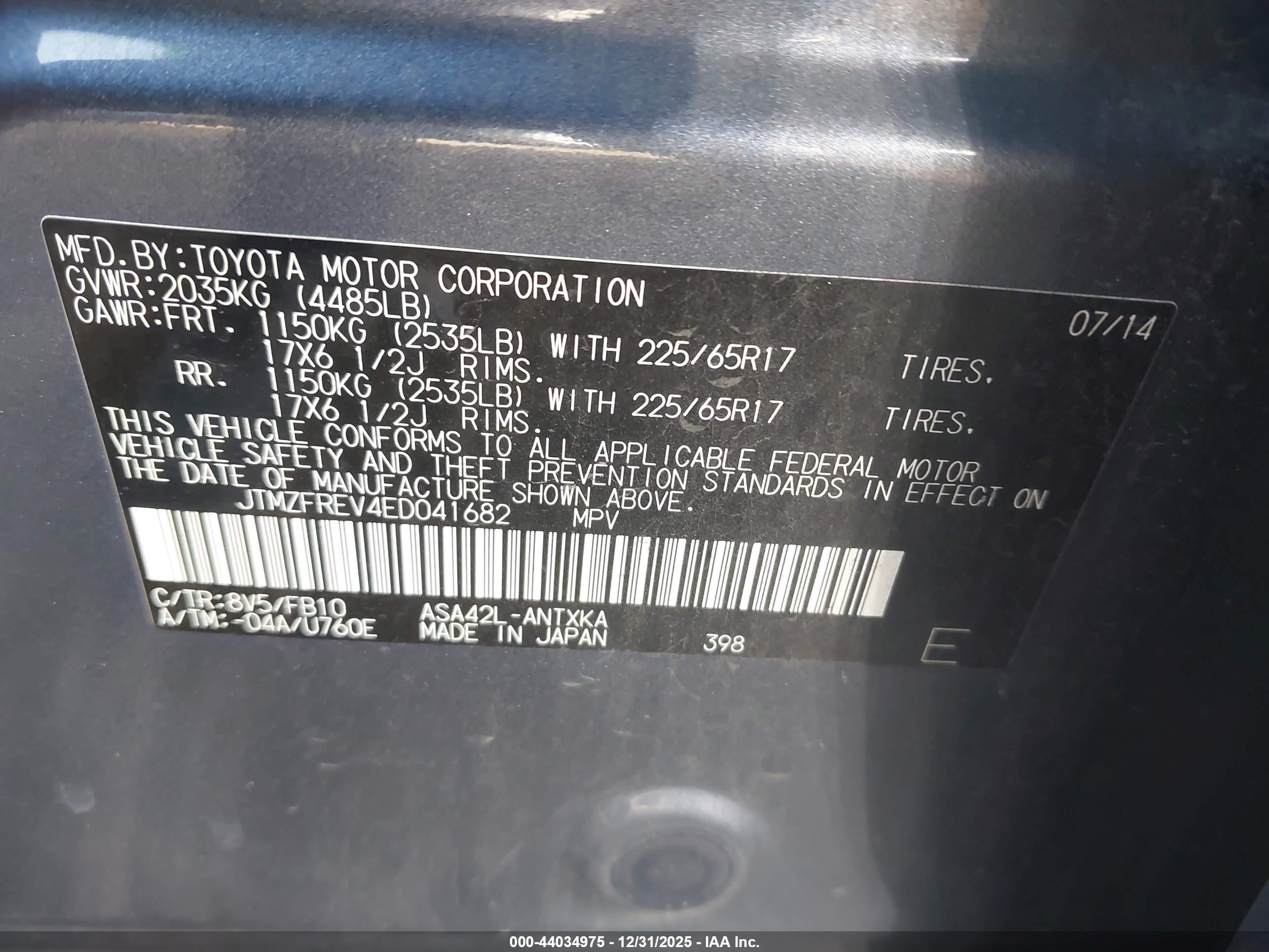 TOYOTA RAV4 image 9