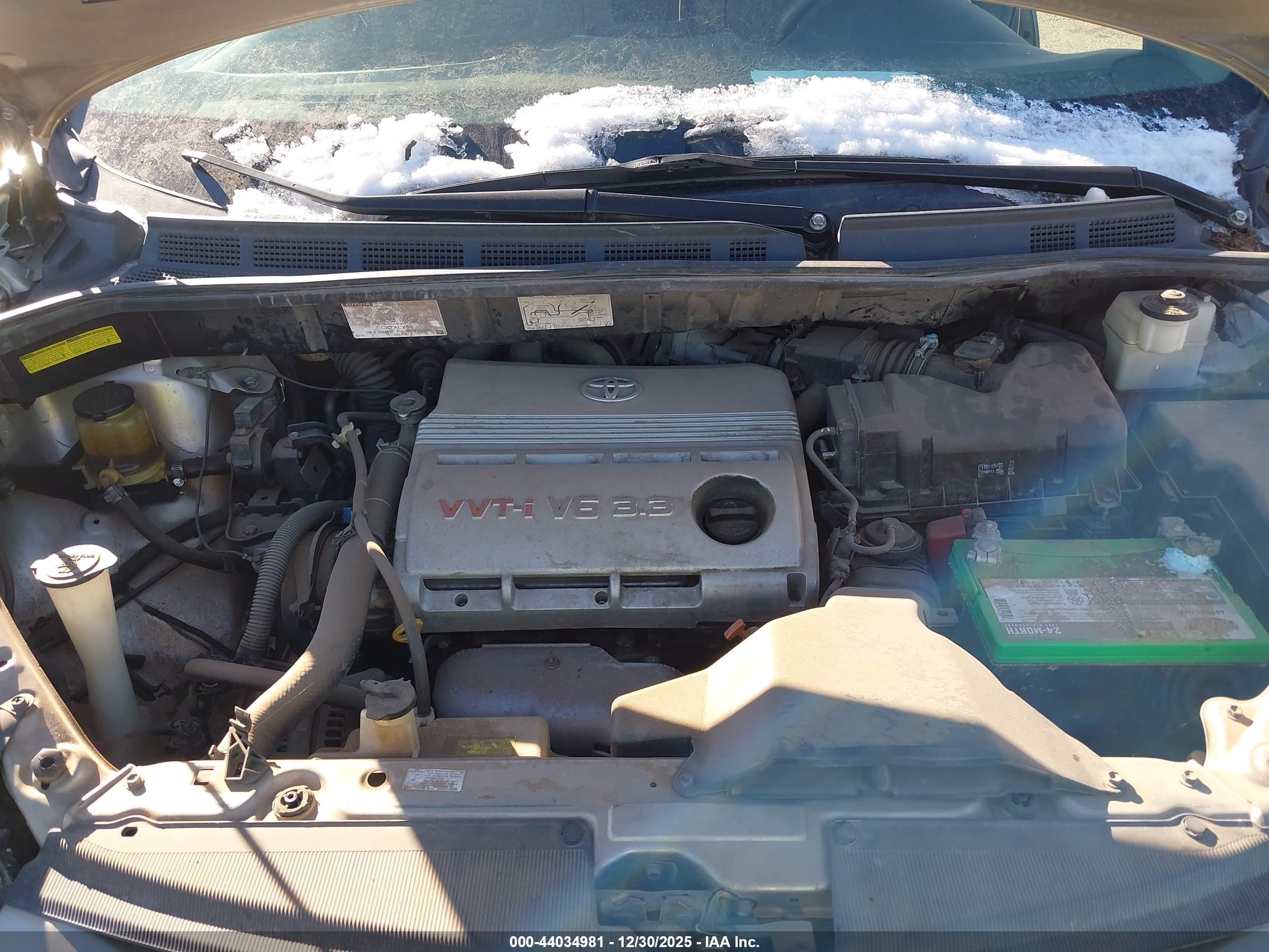 TOYOTA SIENNA image 10