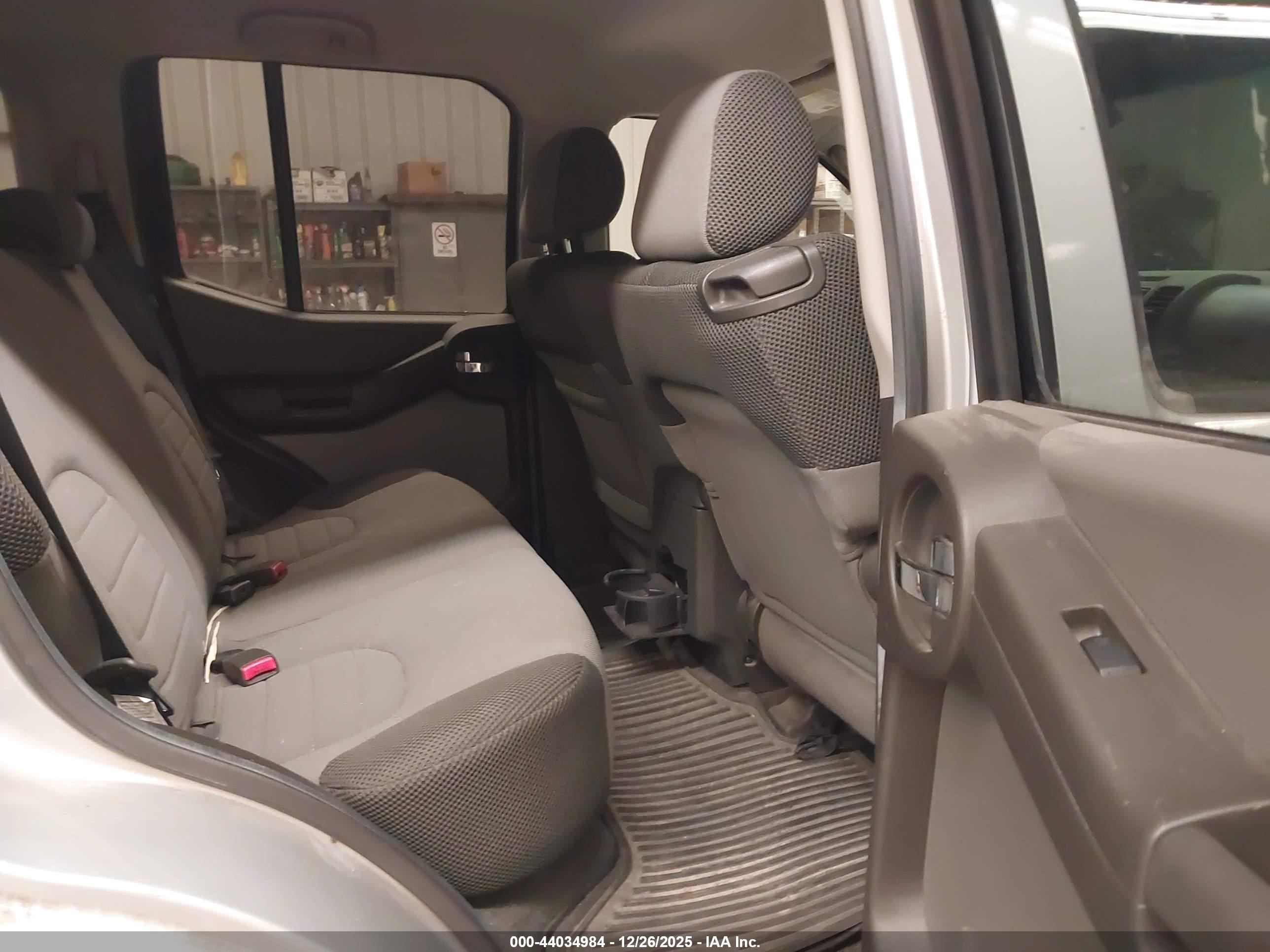 NISSAN XTERRA image 8