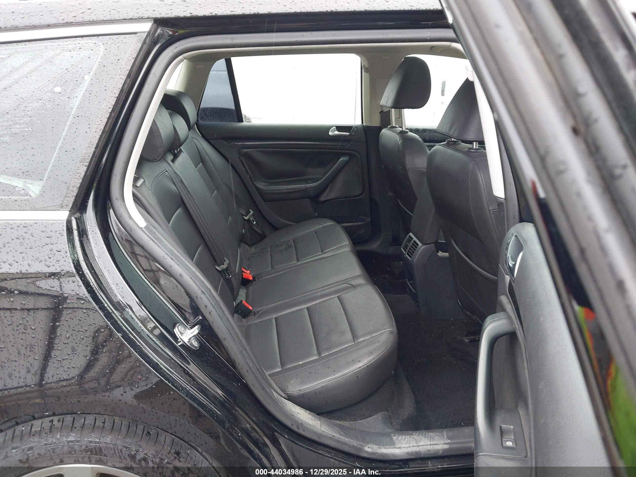 VOLKSWAGEN JETTA image 8