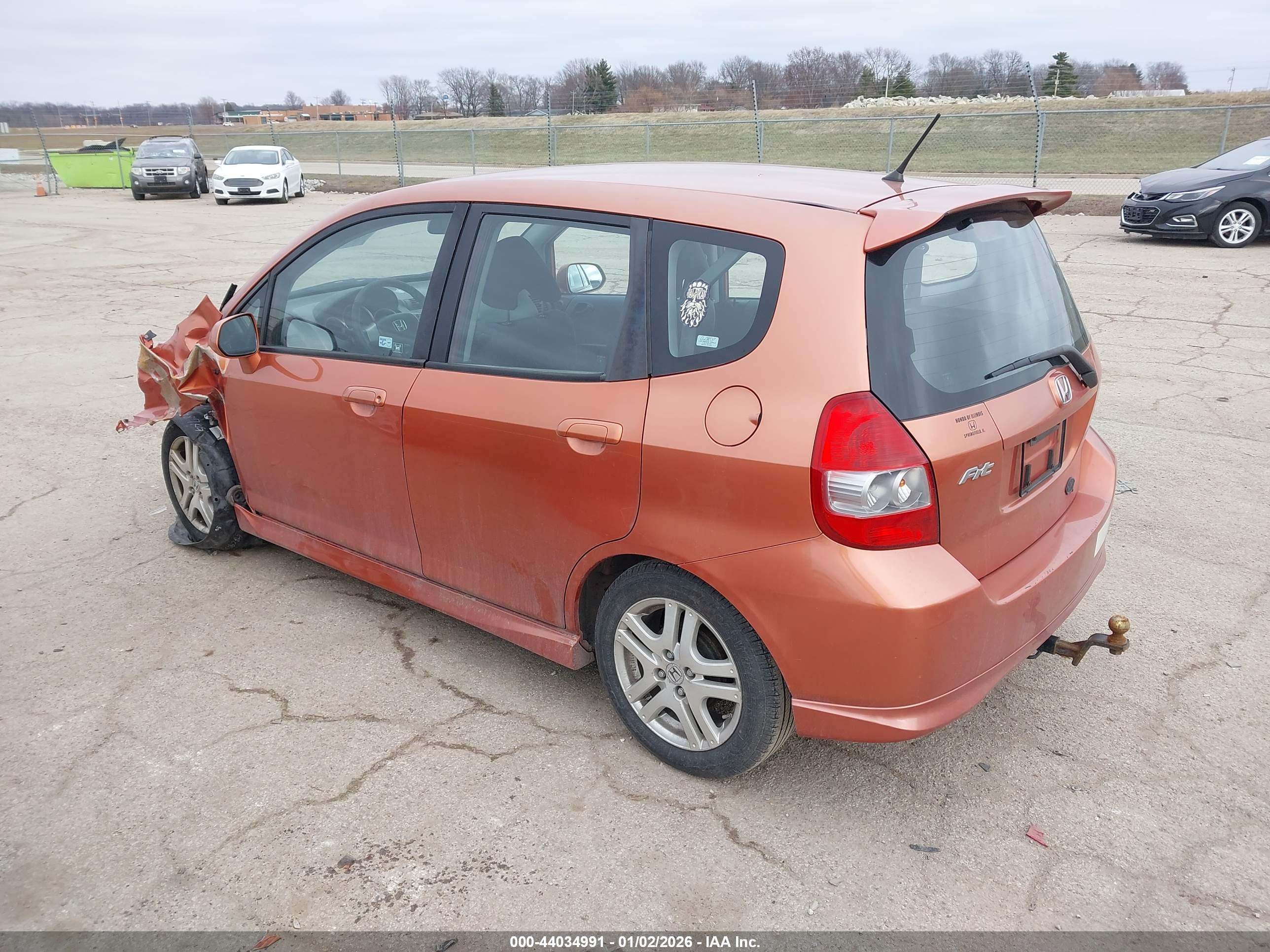 HONDA FIT image 3