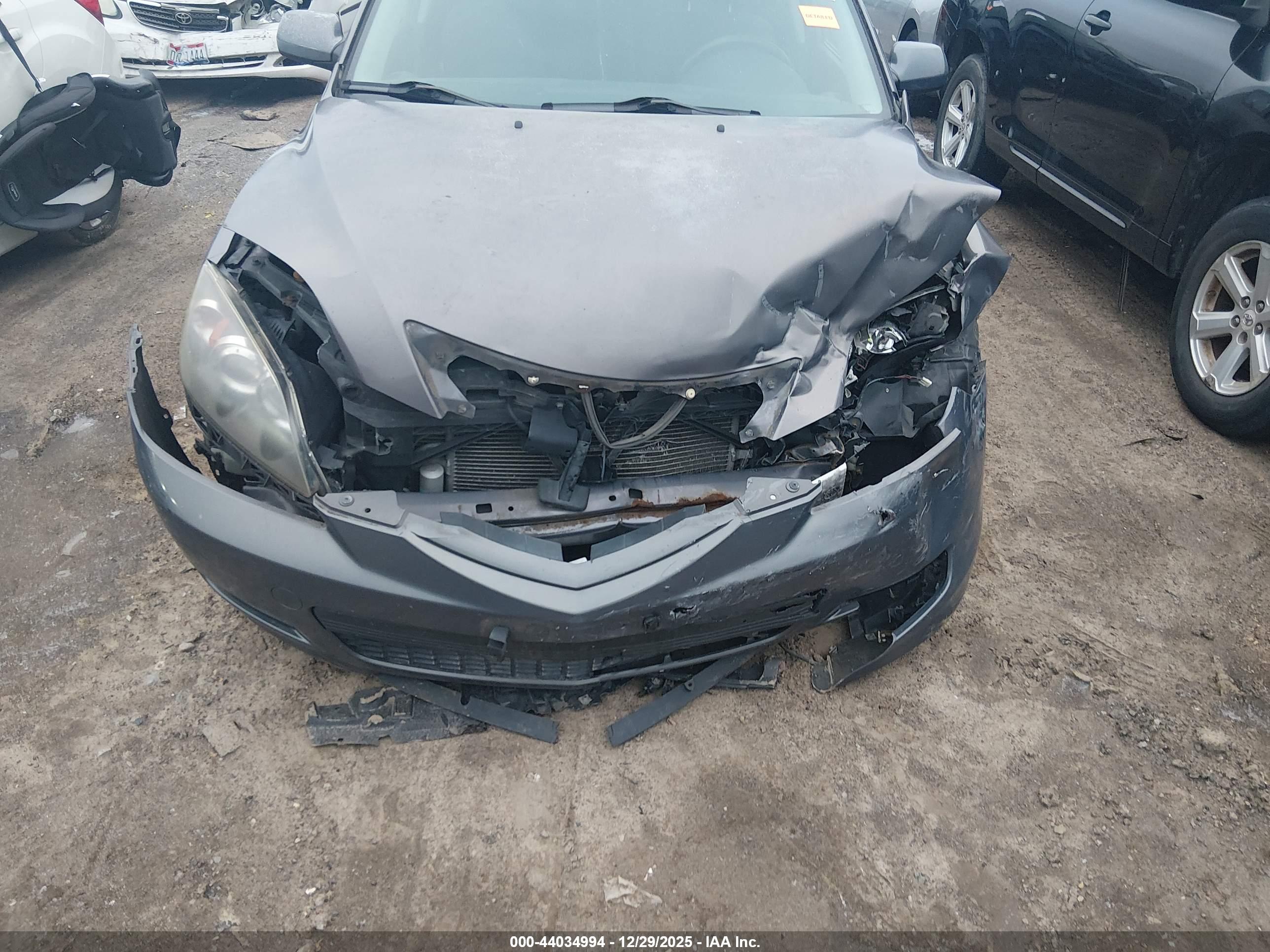MAZDA MAZDA3 image 6