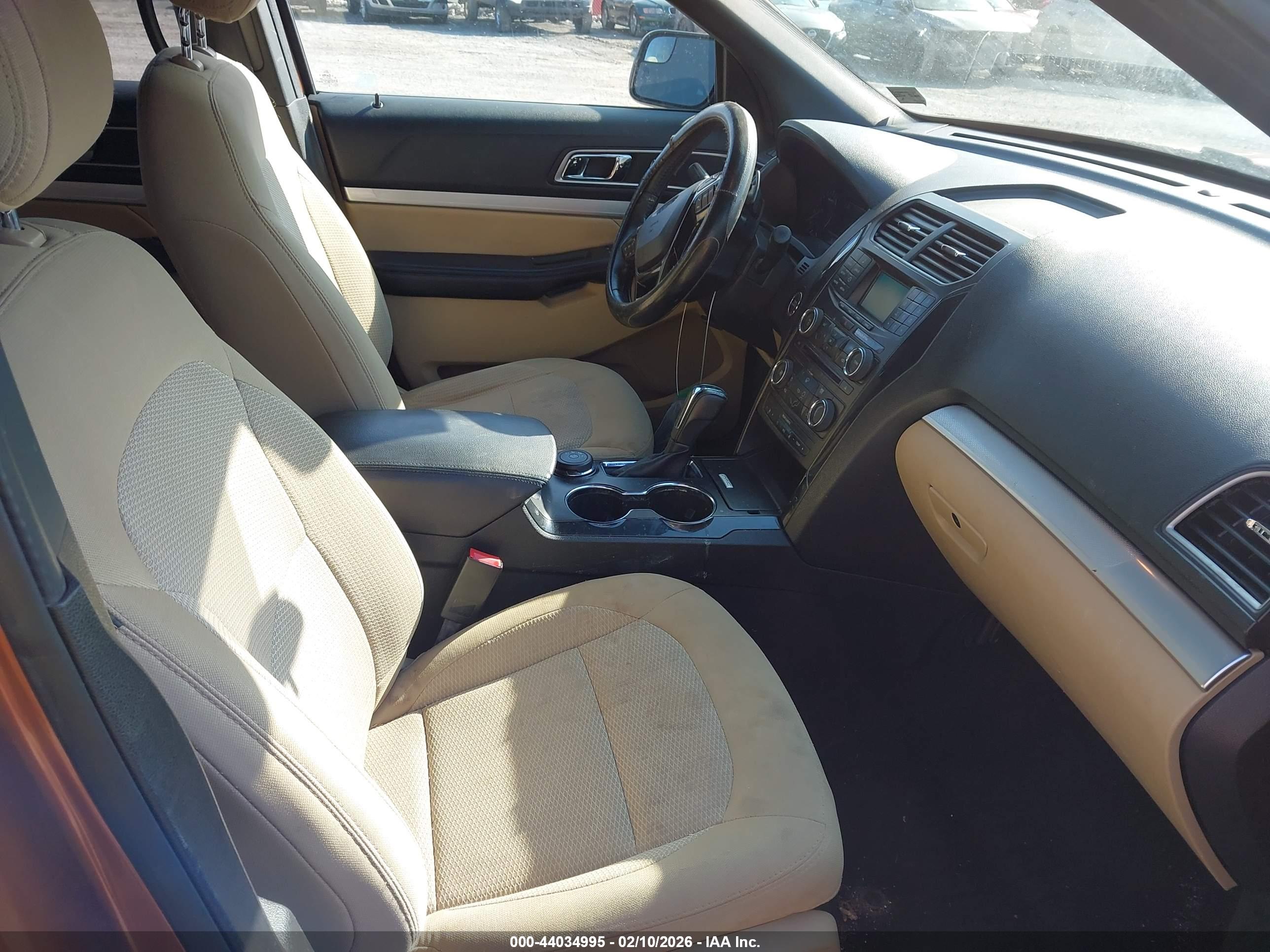 FORD EXPLORER image 5